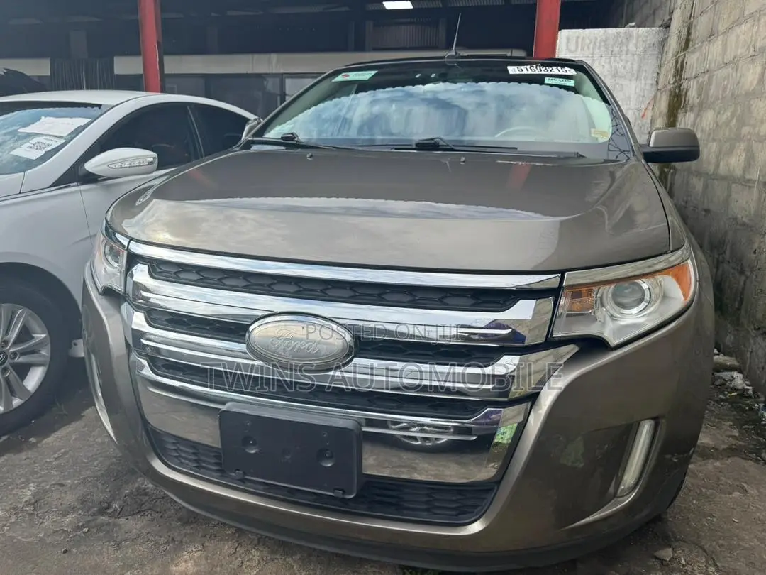 Ford Edge Limited 4dr AWD (3.5L 6cyl 6A) 2013 Gray
