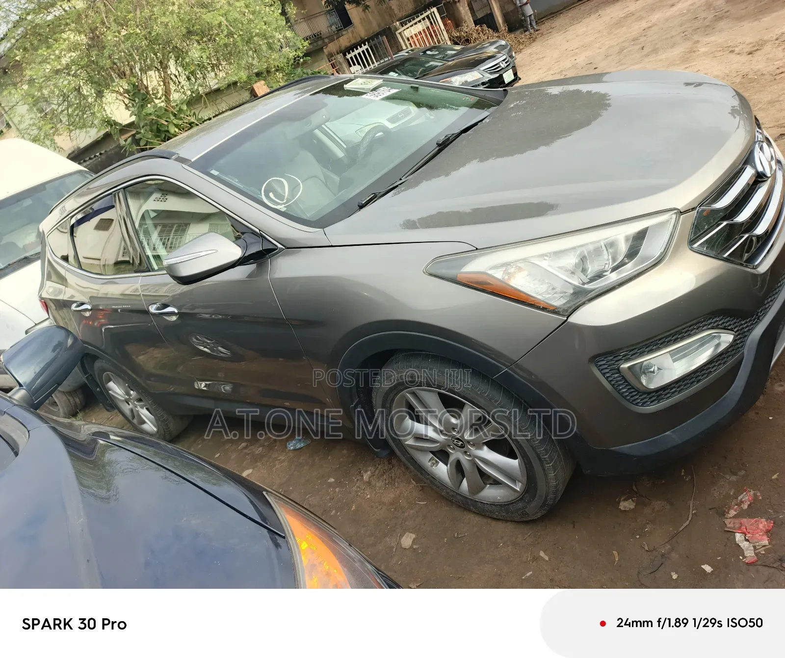 Hyundai Santa Fe GLS 4dr SUV (3.3L 6cyl 6A) 2015 Gray