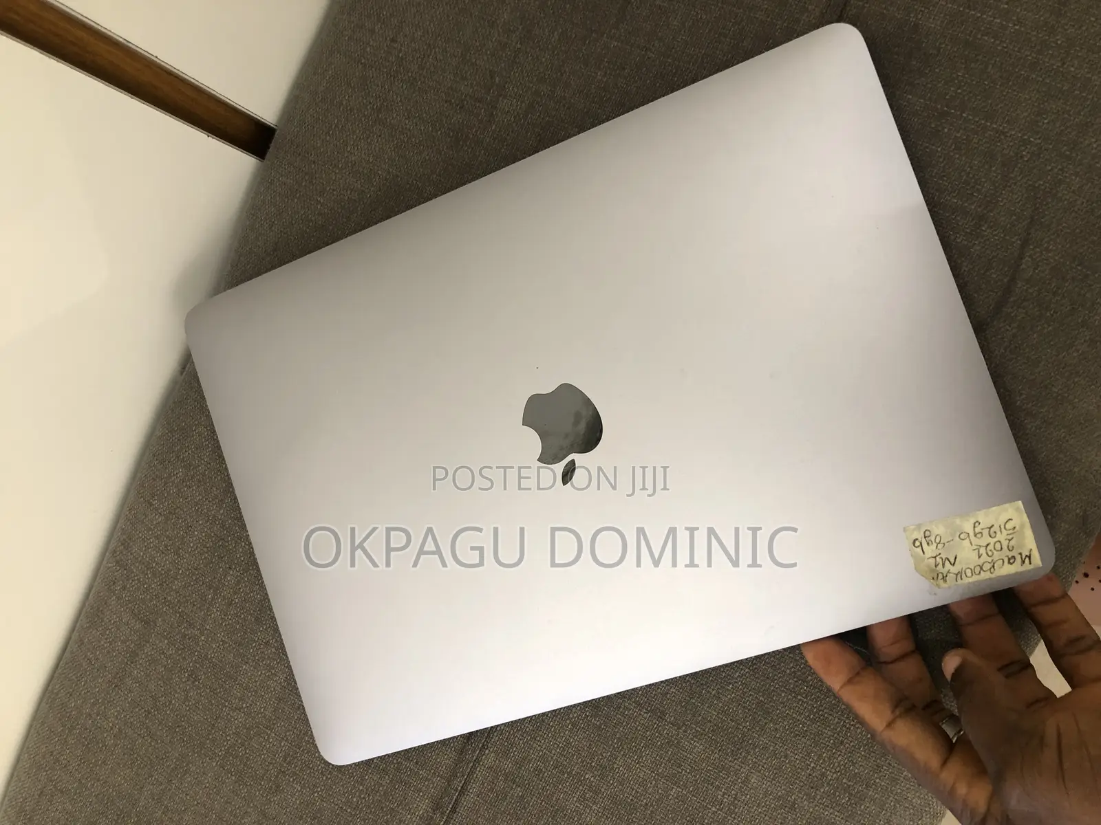 Laptop Apple MacBook 2020 8GB Intel Core I5 HDD+SSD 256GB