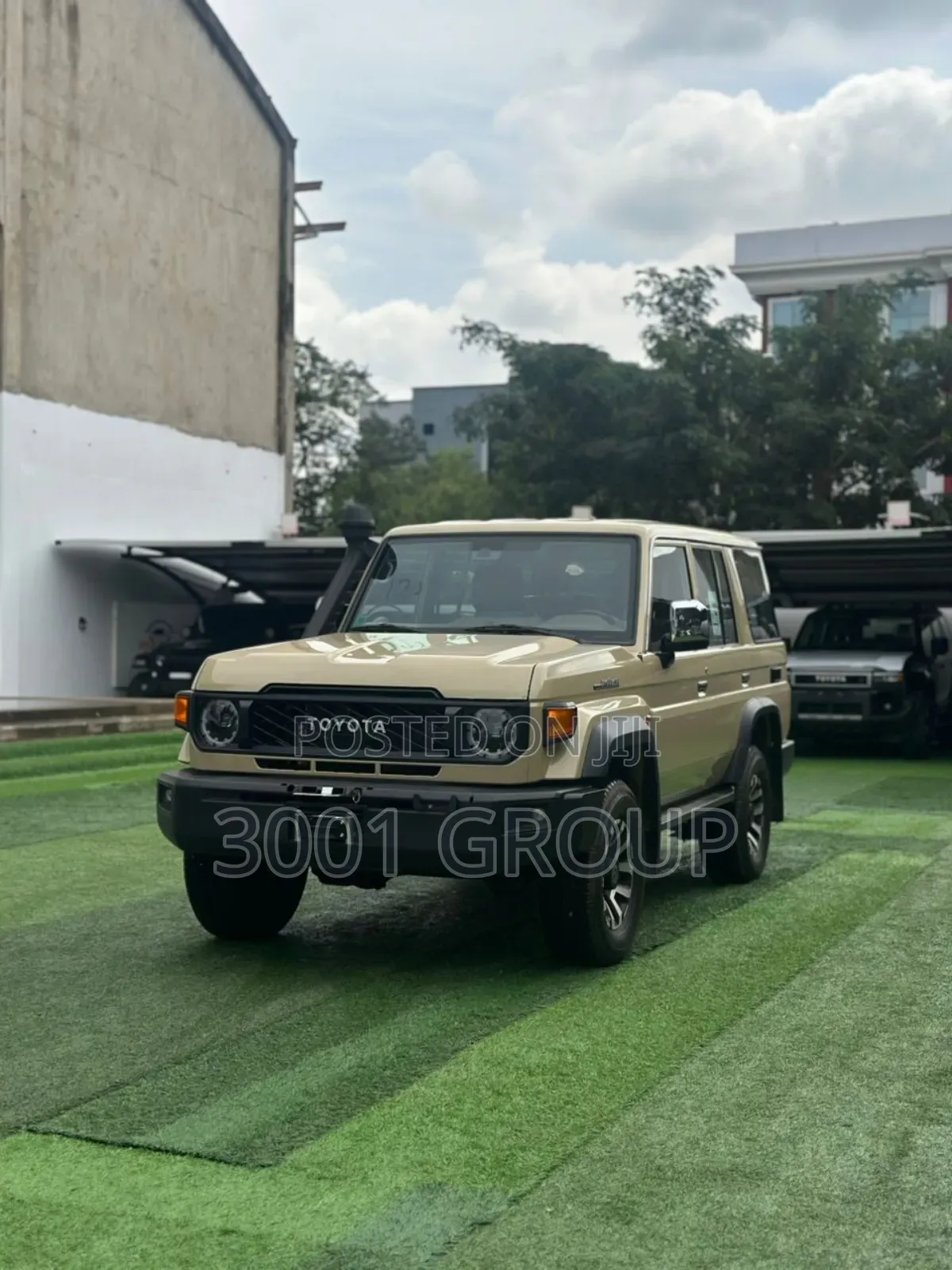 New Toyota Land Cruiser 76 Series 2025 Gold