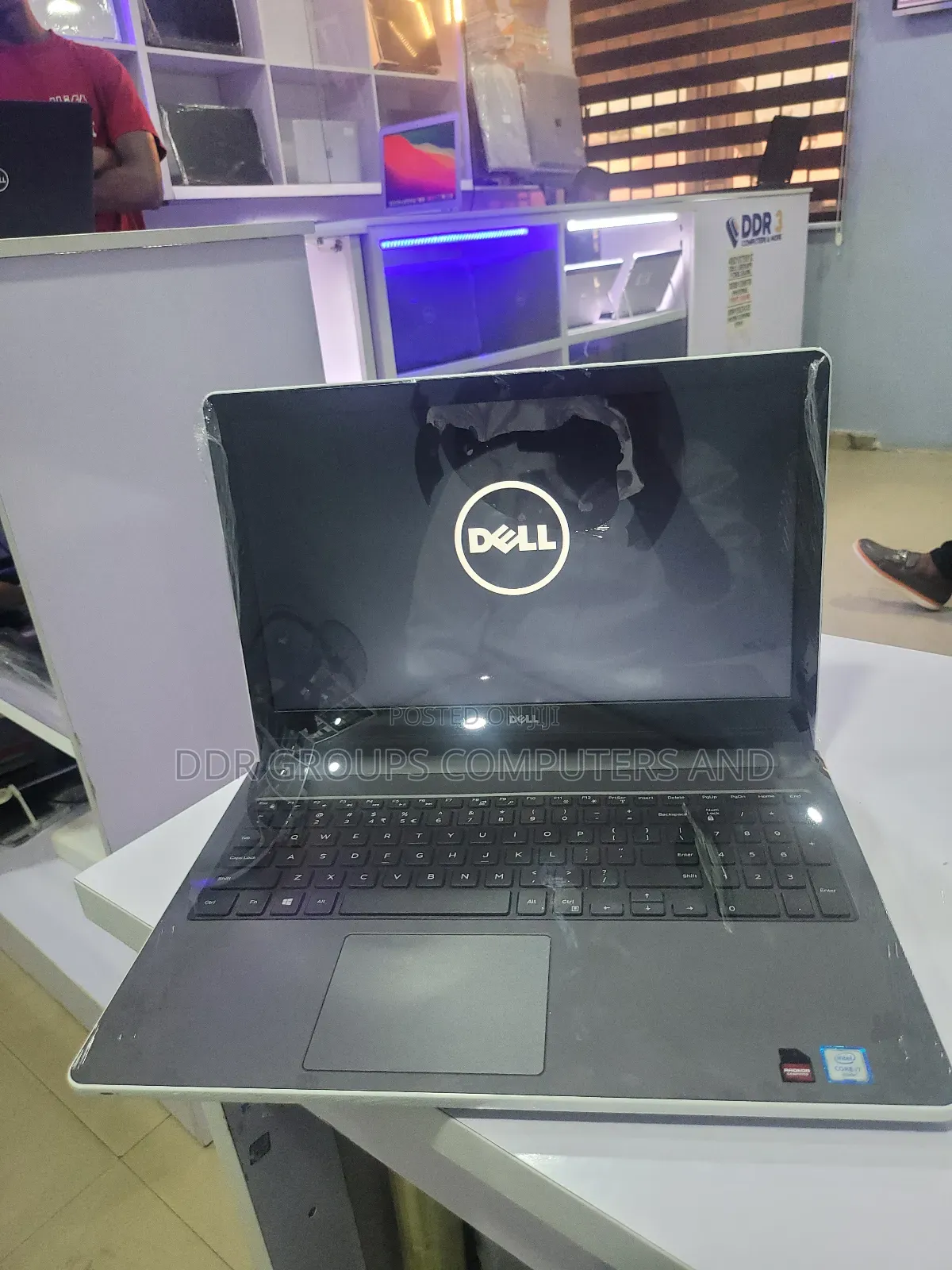 Laptop Dell Inspiron 5559 8GB Intel Core I7 HDD+SSD 1T