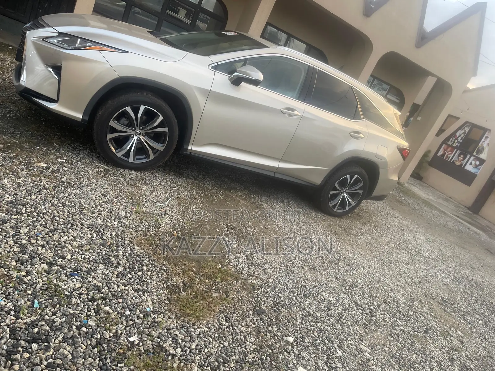 Lexus RX 350L 2018 Gold