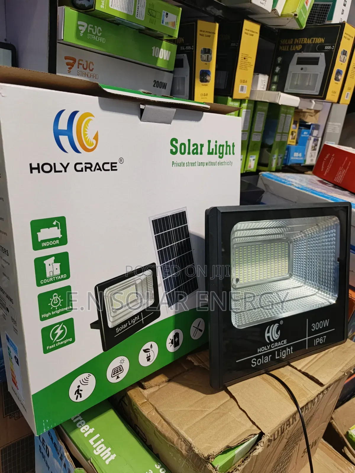 300watts Solar Flood Lights Available Now