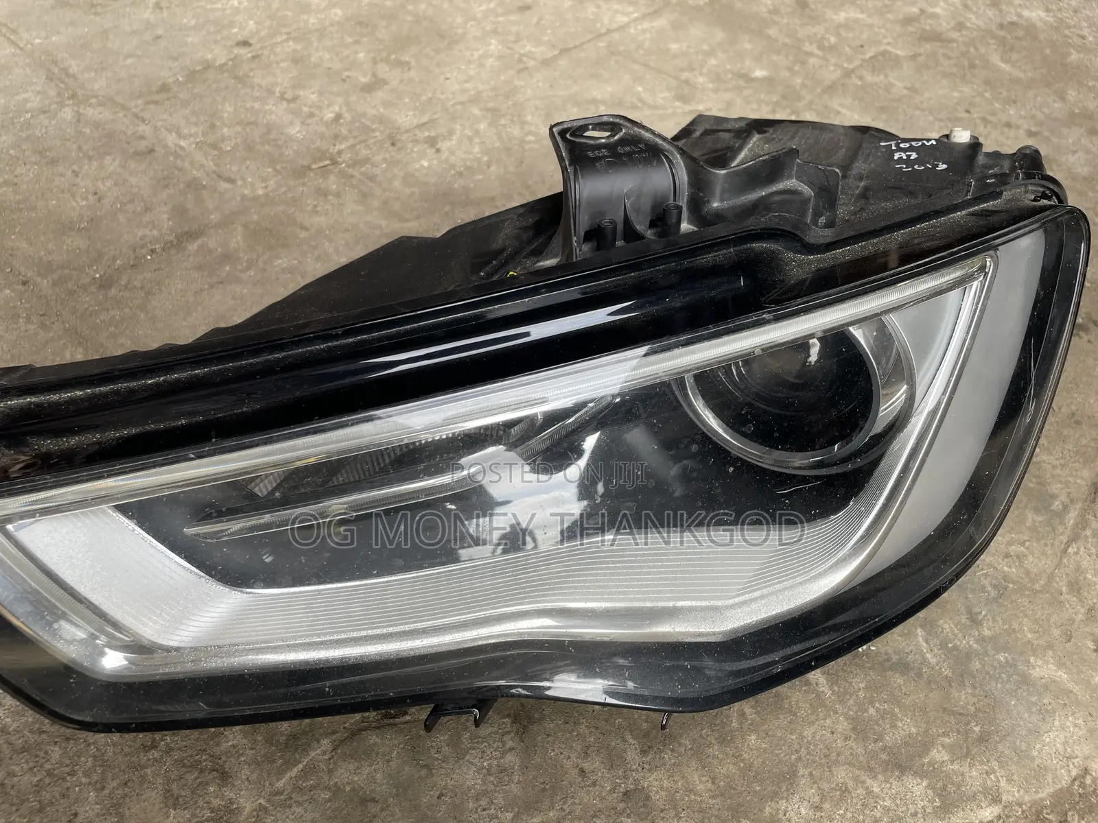 Headlights Audi A3 2013