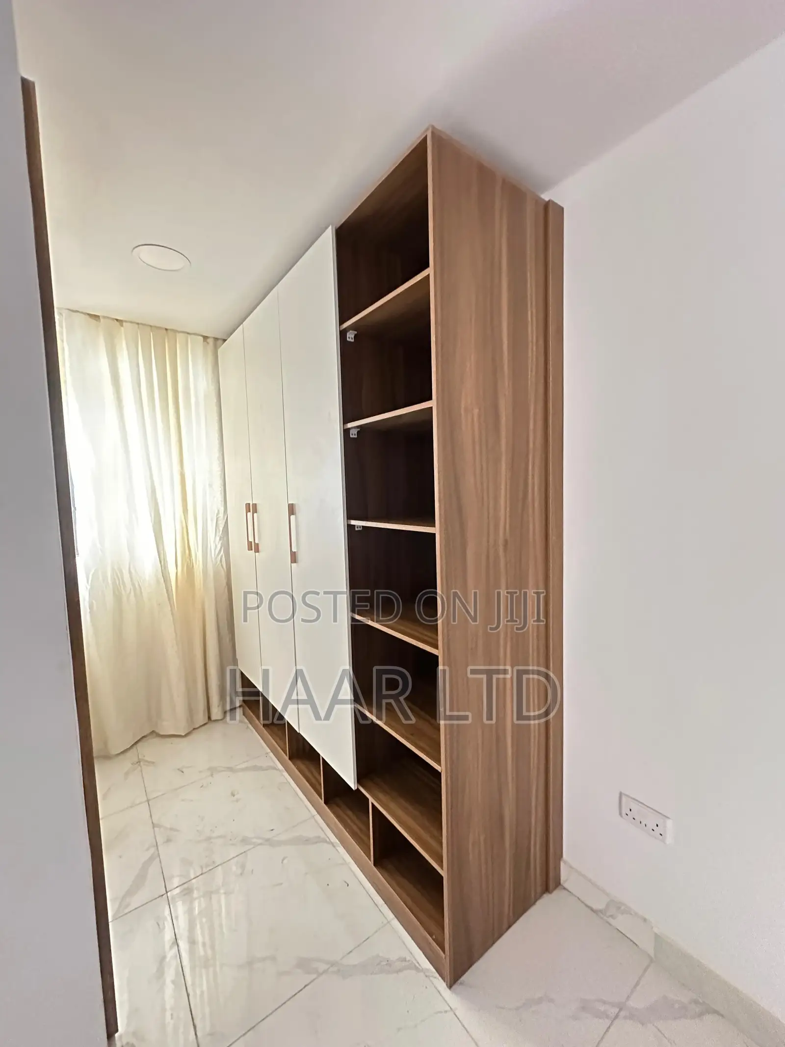 4bdrm Townhouse/Terrace in Ikate for sale