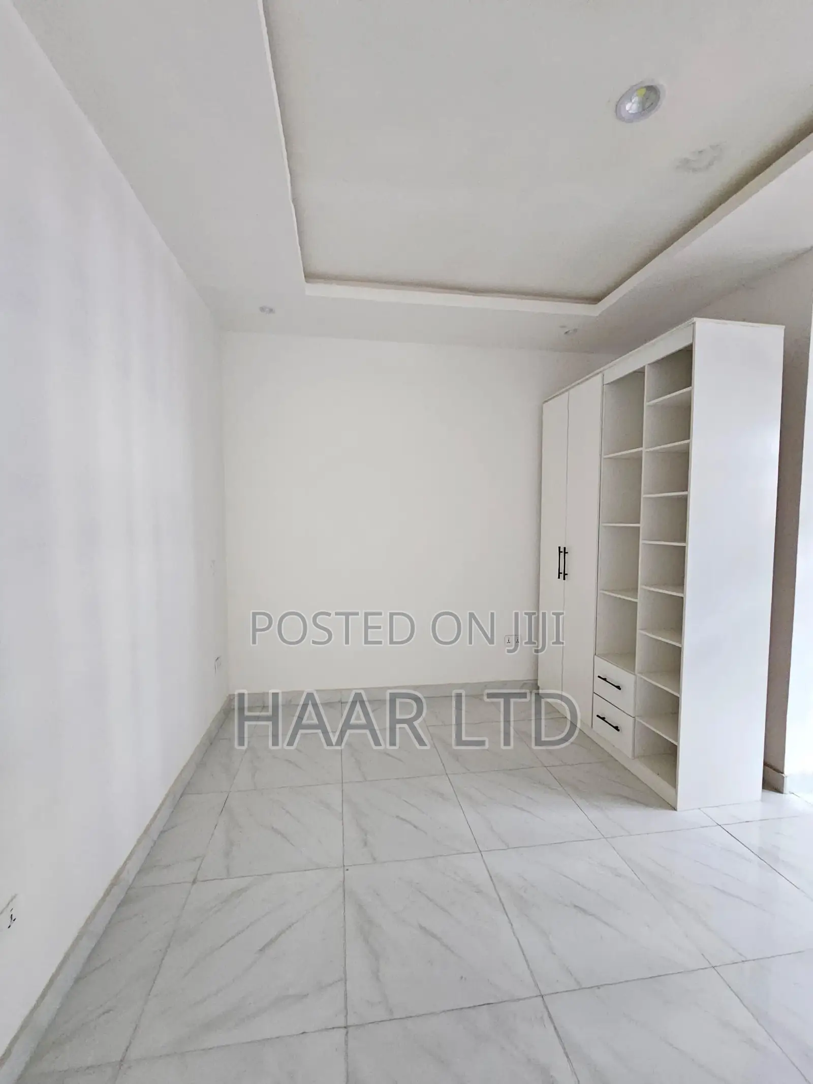 4bdrm Duplex in Ikate for sale