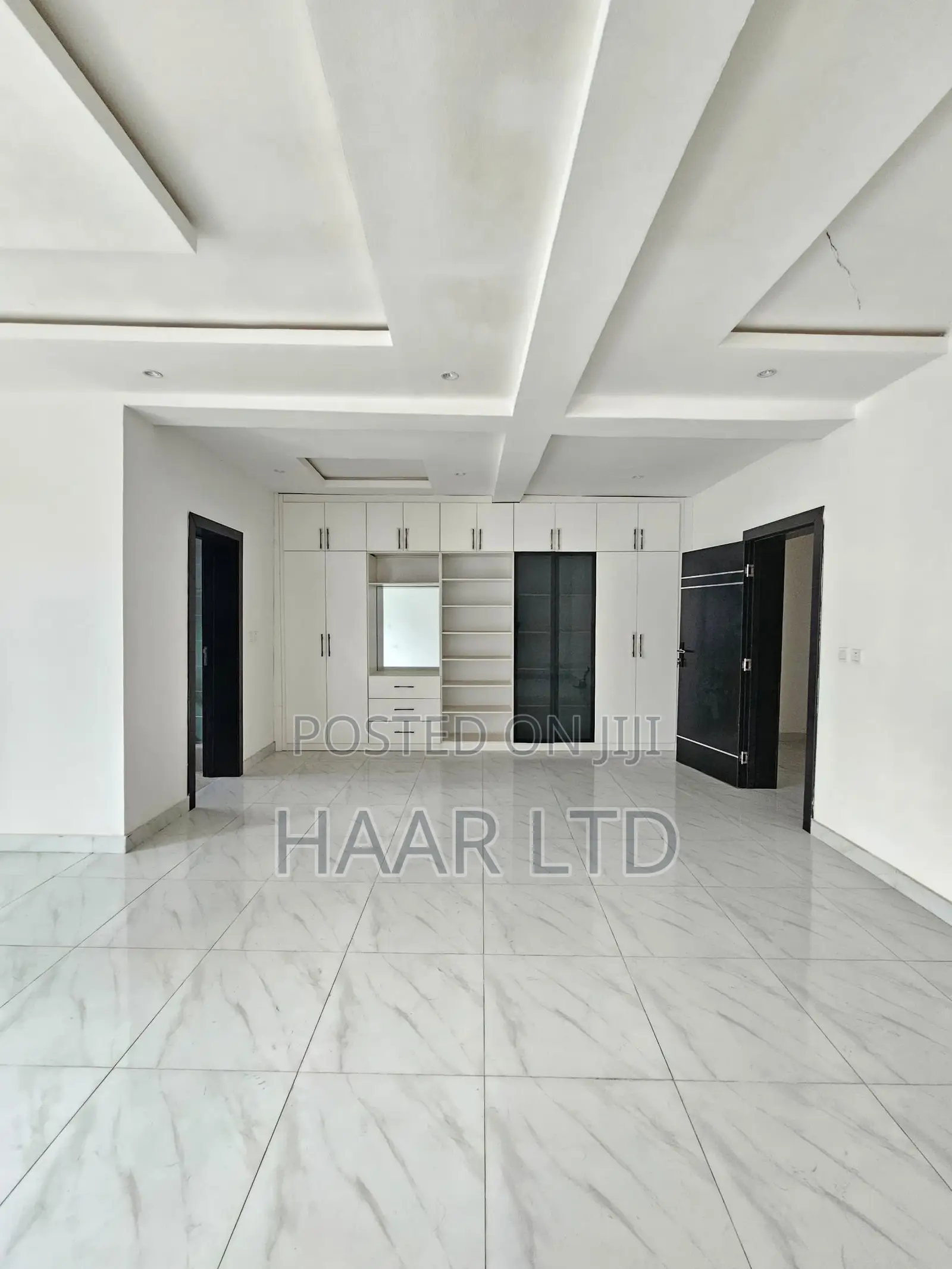 4bdrm Duplex in Ikate for sale