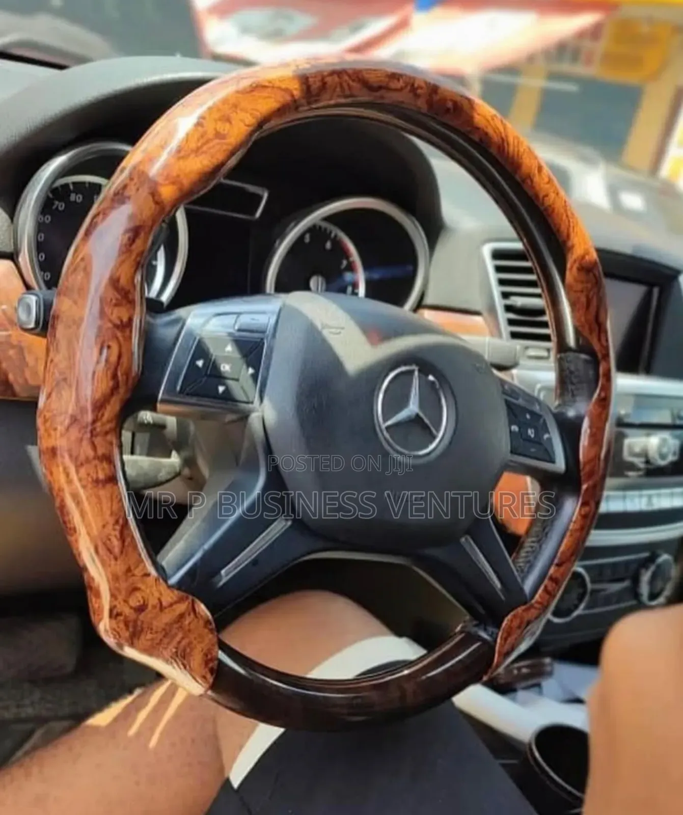 High Quality Sweat Resistant Steady Grip Steering Wheel Cover