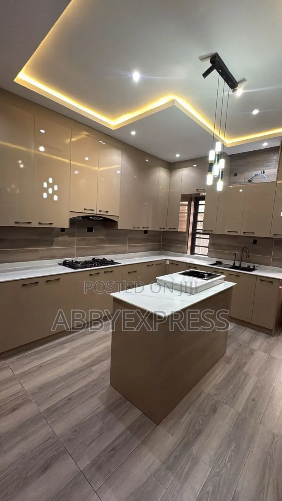 4bdrm Duplex in Oluyole, Ibadan for sale
