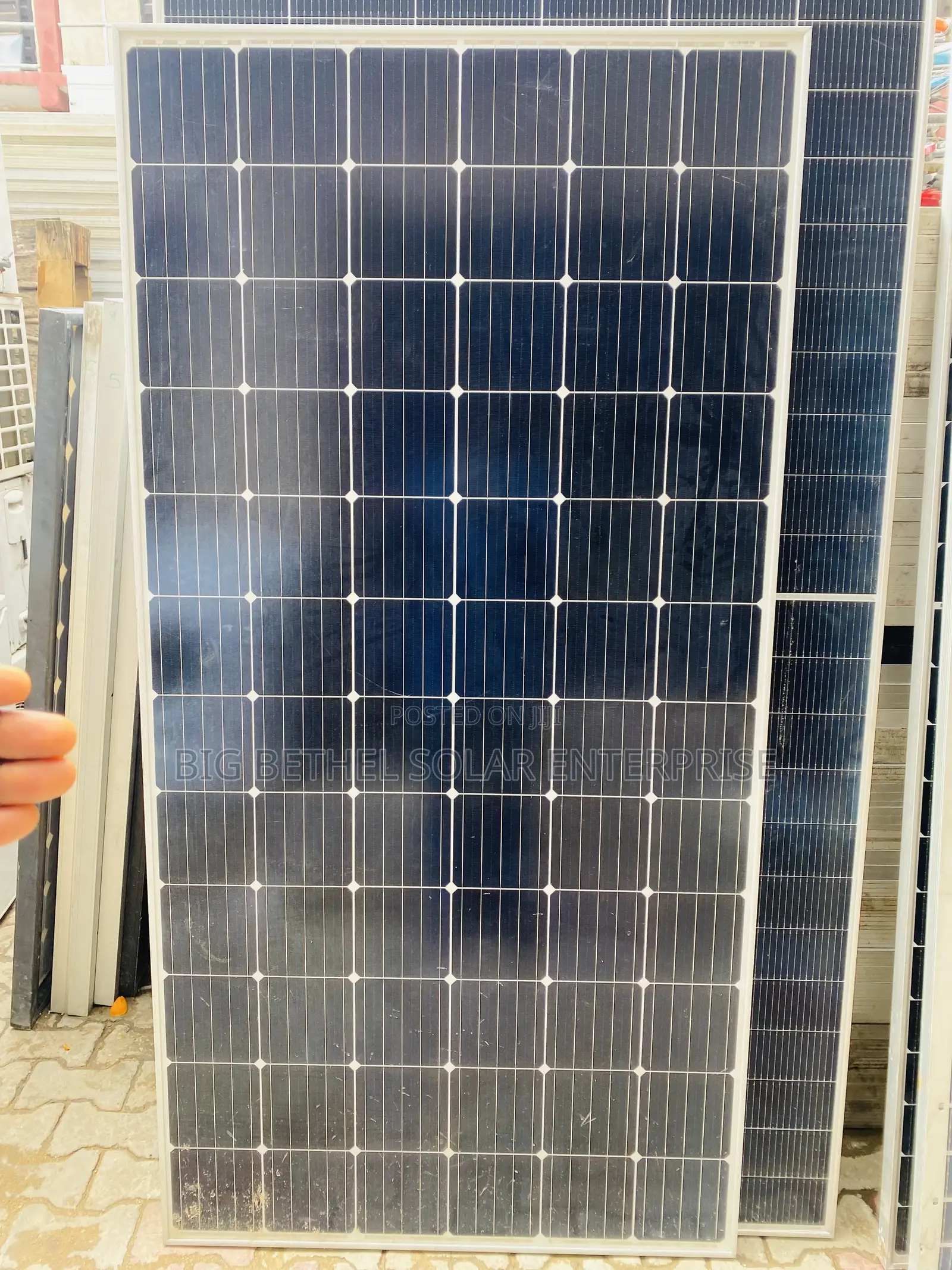 360w Solar Foreign Used Solar Panel So Neat and Effective