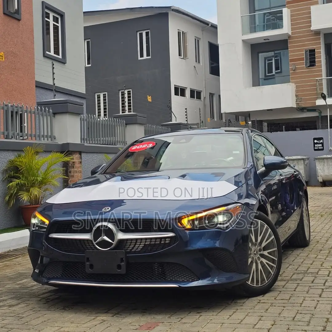 Mercedes-Benz CLA-Class CLA 250 4MATIC Sedan 2023 Blue