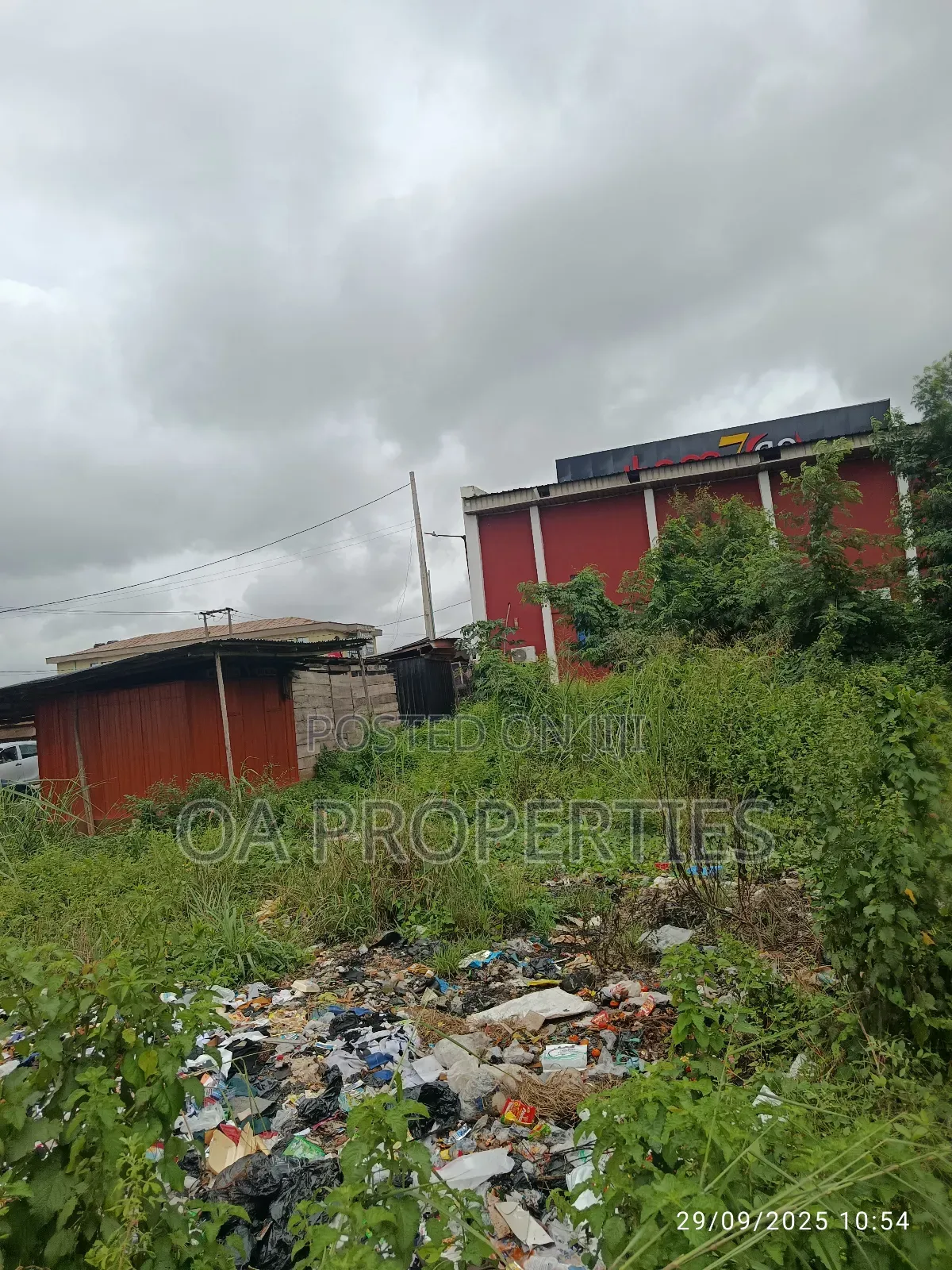 Commercial Land 5448 SQM 4sale at Item7 Ologuneru -Eleyele Rd, Ibadan.
