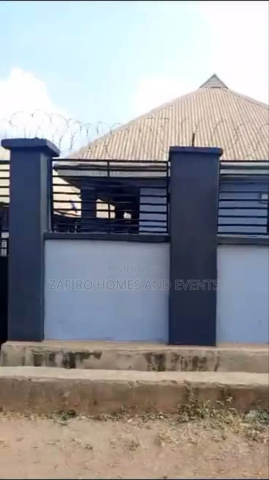 11bdrm Block of Flats in Apete Olomo Ib, Oyo, Ibadan for sale