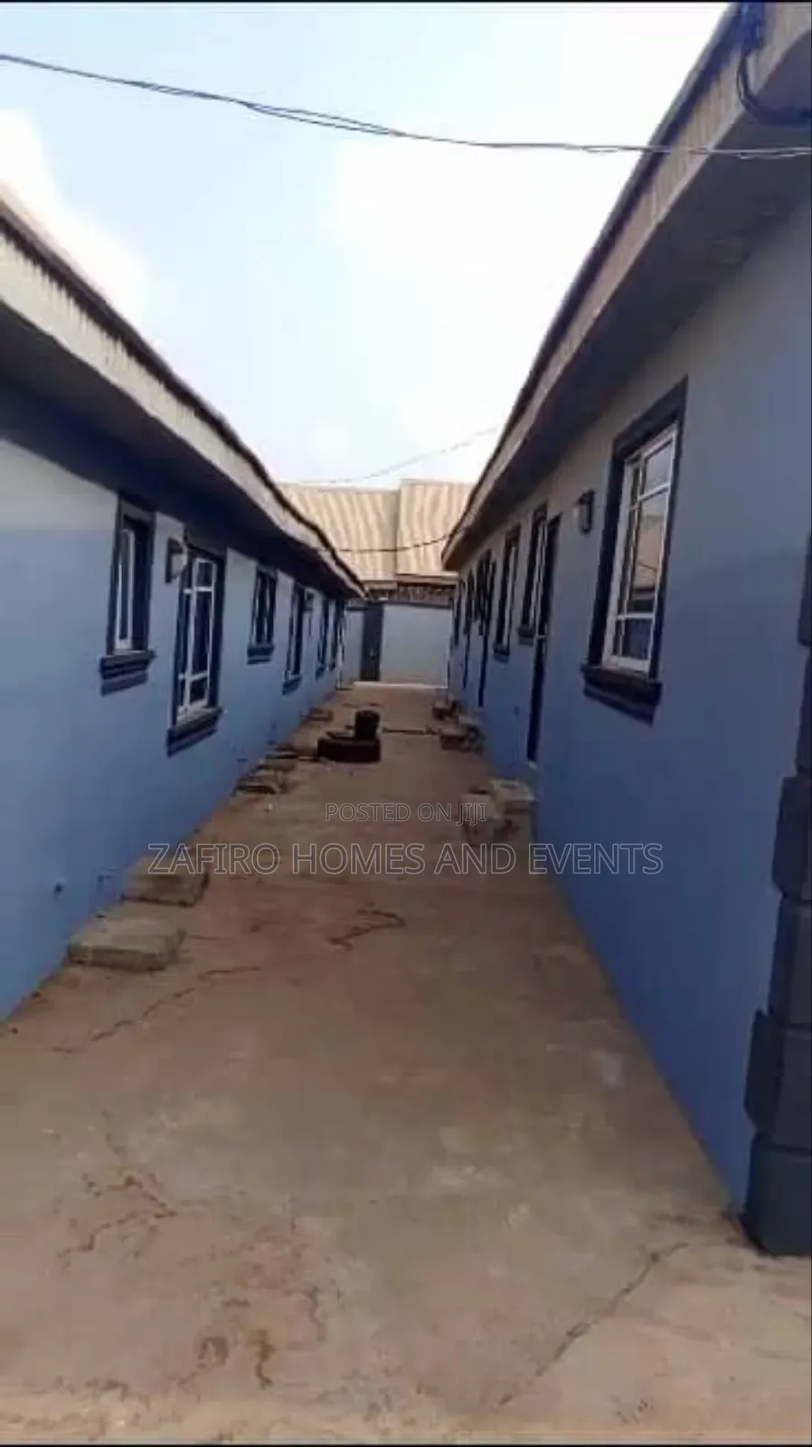11bdrm Block of Flats in Apete Olomo Ib, Oyo, Ibadan for sale