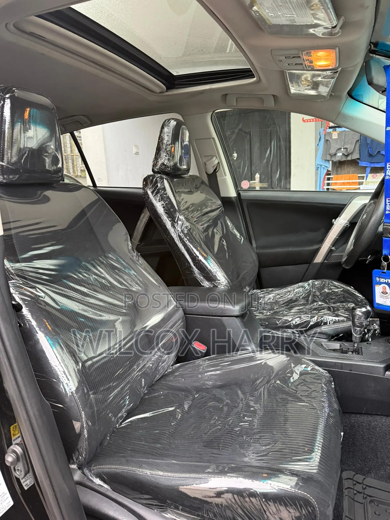 Toyota RAV4 XLE FWD (2.5L 4cyl 6A) 2013 Black