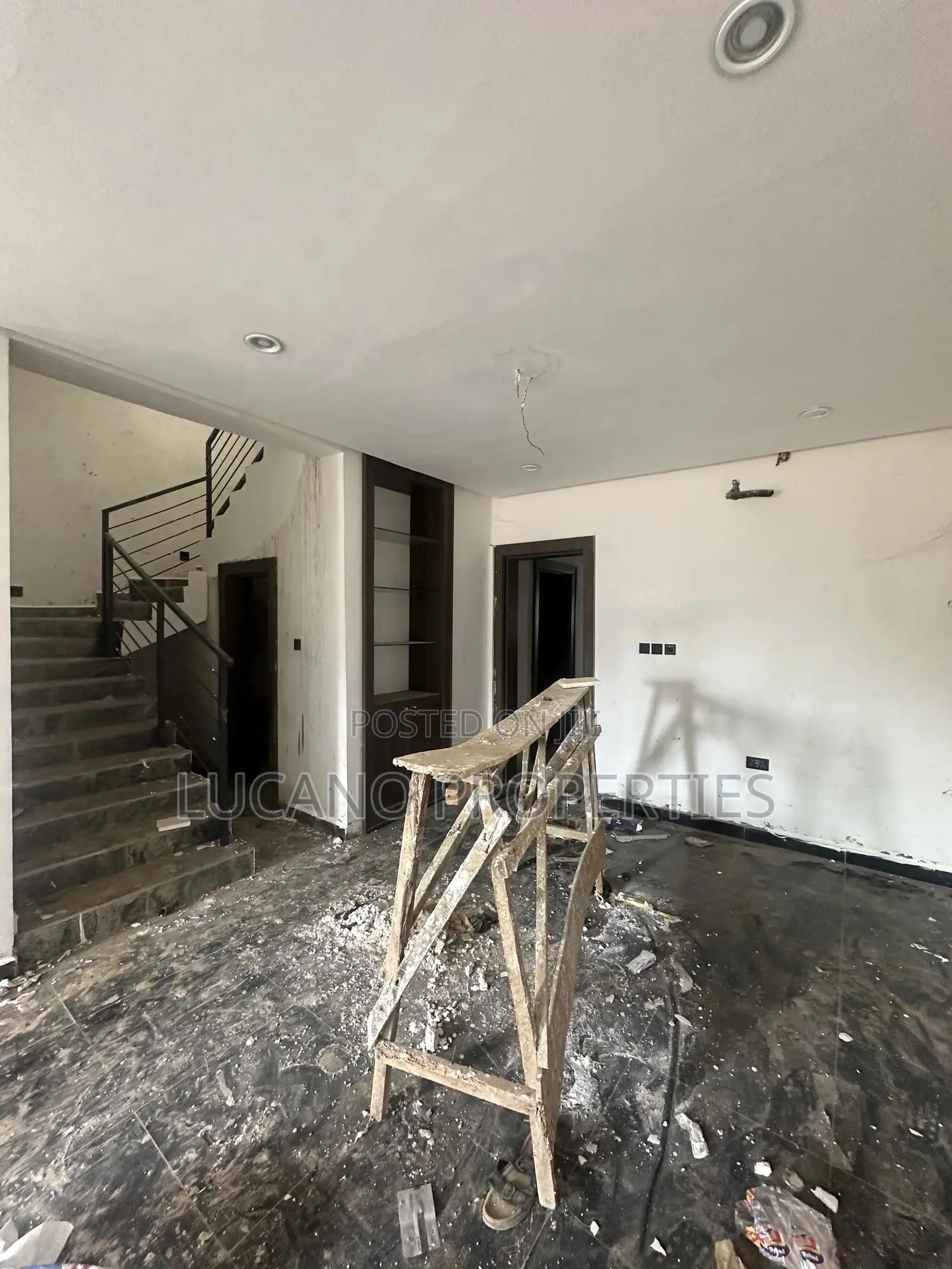 4bdrm Townhouse/Terrace in Wuye District for sale
