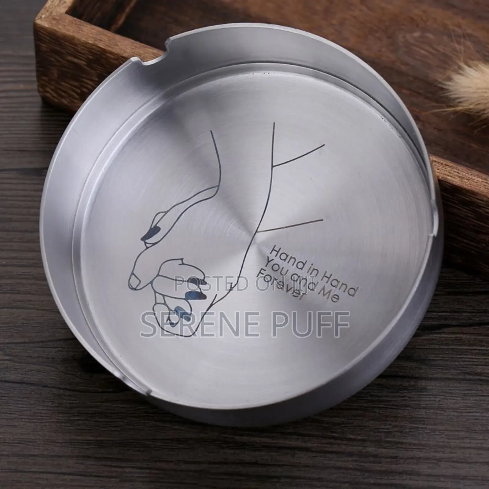 Premium Metallic Ashtray – Durable Stylish