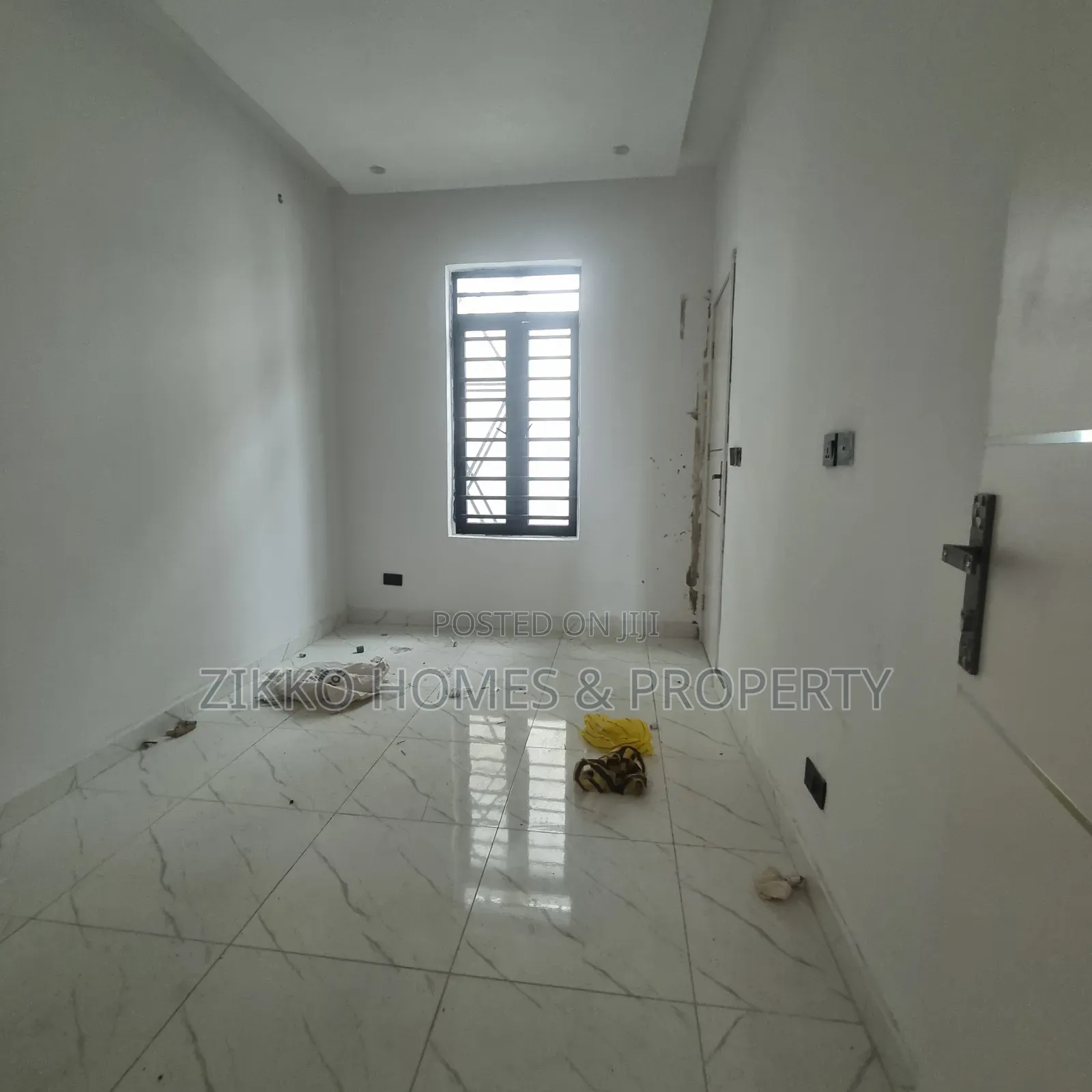 3bdrm Townhouse/Terrace in Abraham Adensaya, Lekki for sale