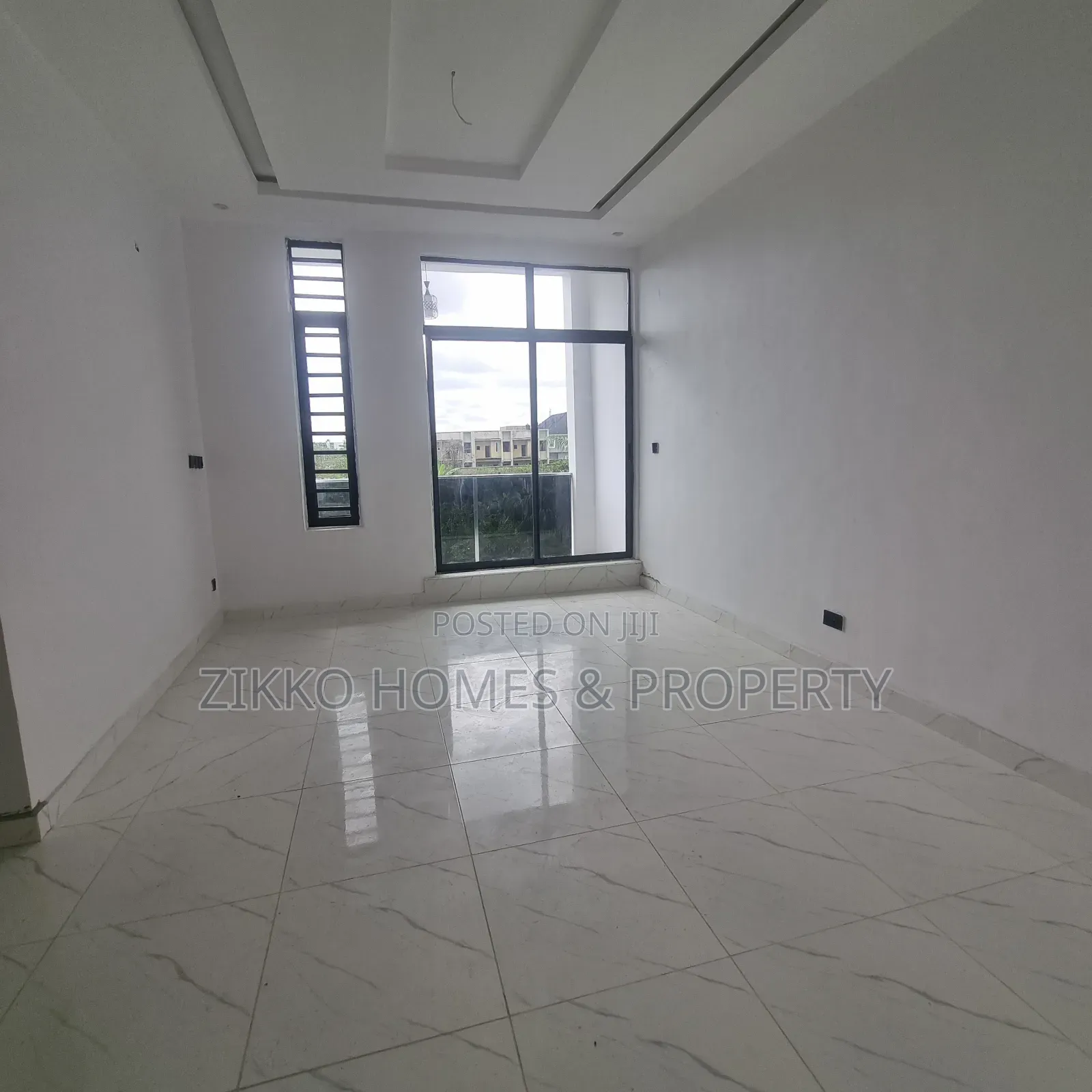 3bdrm Townhouse/Terrace in Abraham Adensaya, Lekki for sale