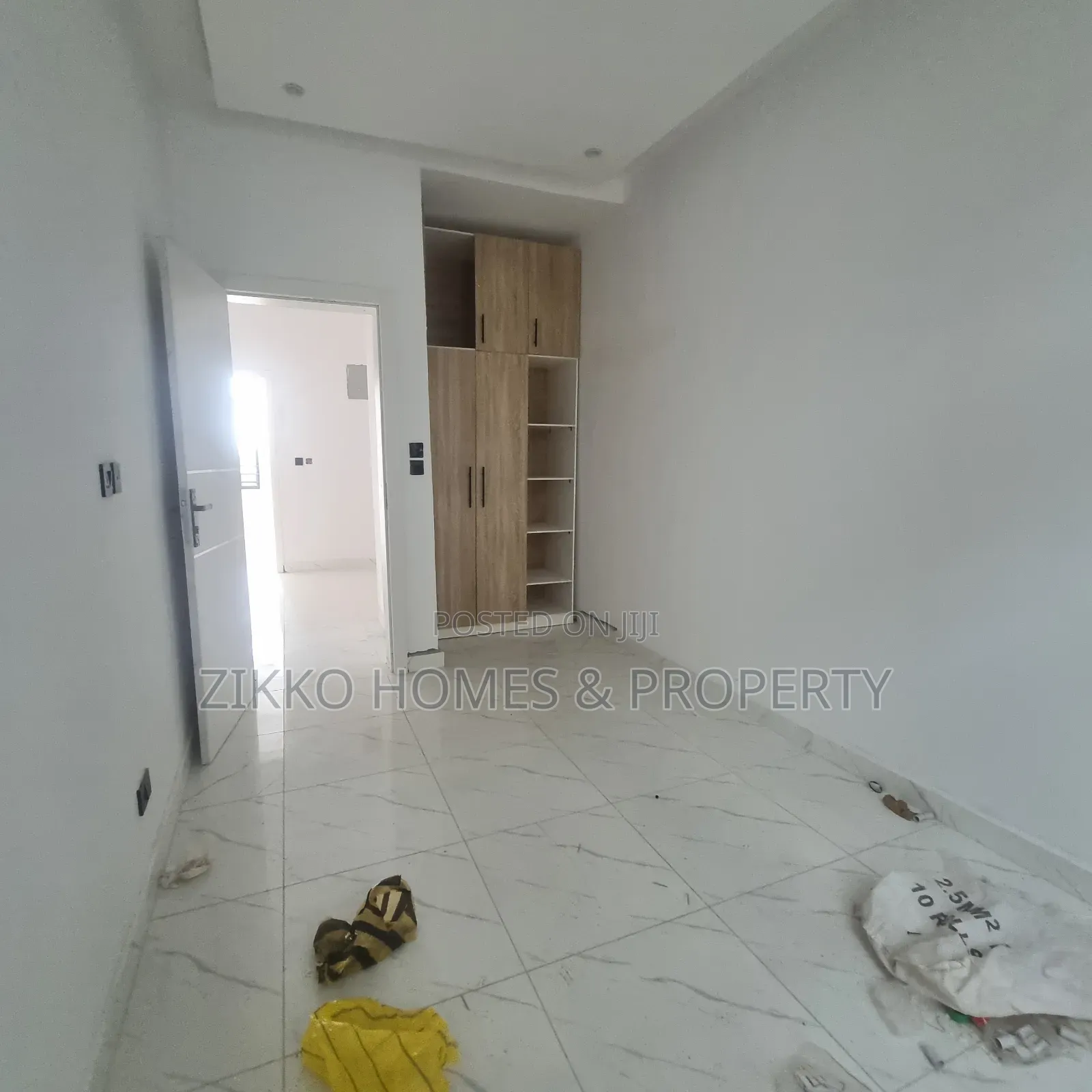 3bdrm Townhouse/Terrace in Abraham Adensaya, Lekki for sale