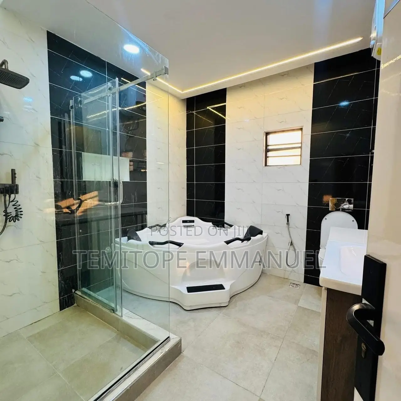 Furnished 4bdrm Duplex in Igando, Lagos for sale