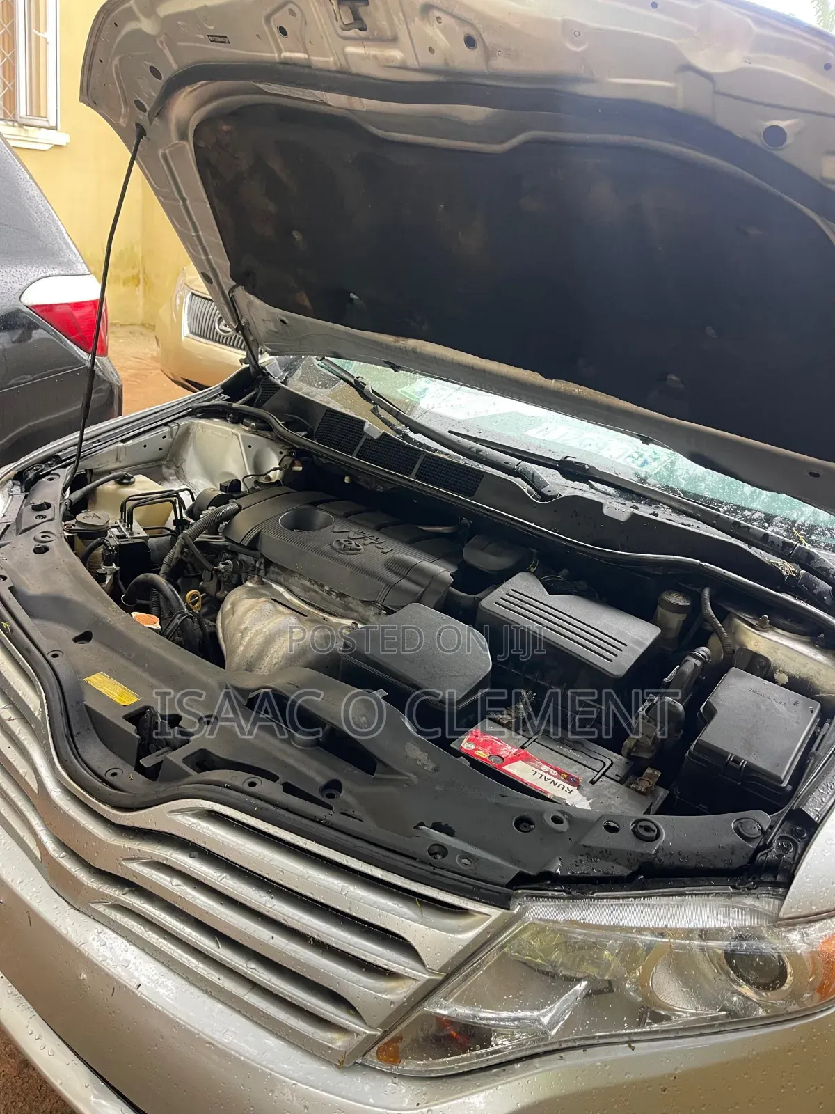 Toyota Venza AWD 2010 Silver