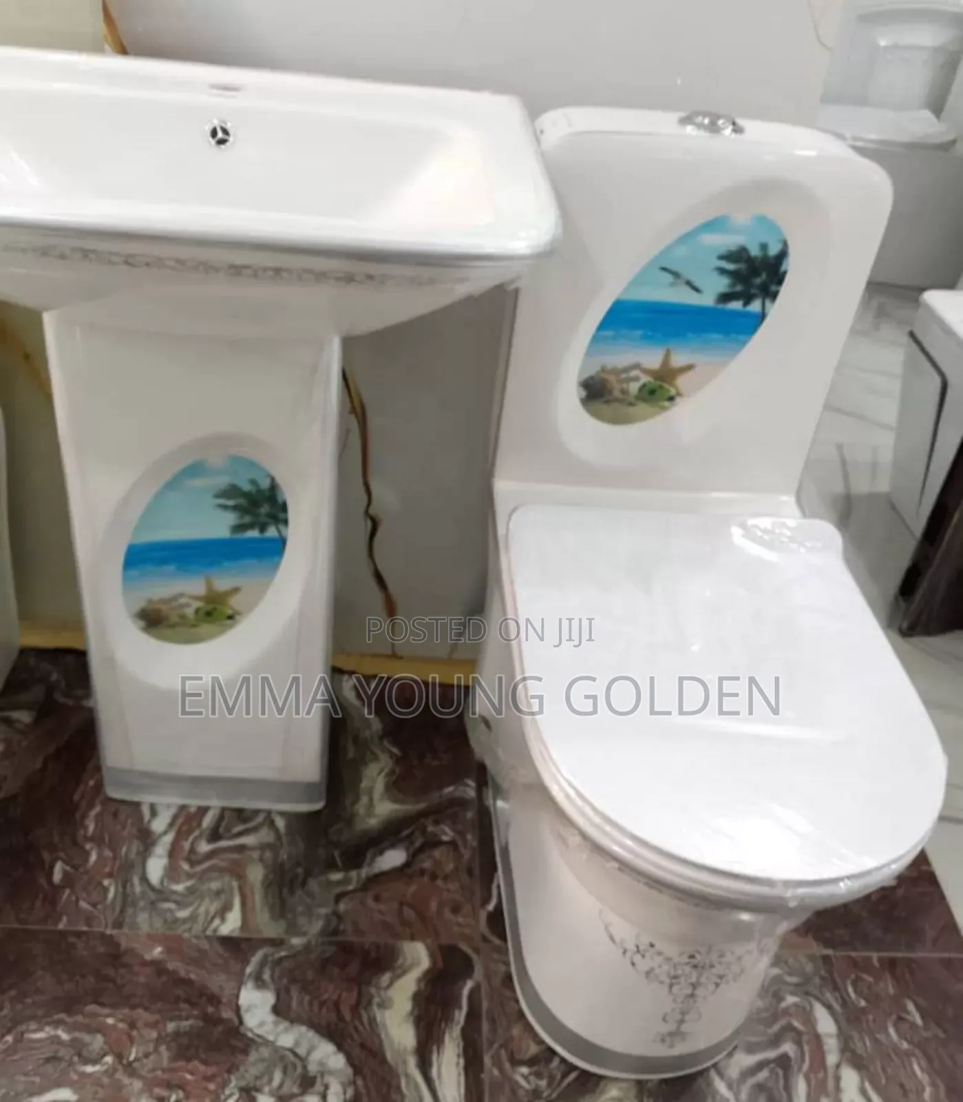 Luxurious Water Closet Wc