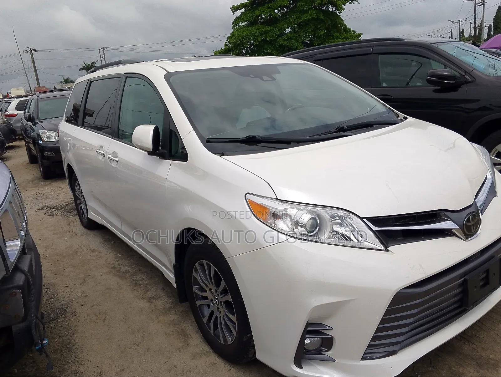 Toyota Sienna 2019 White