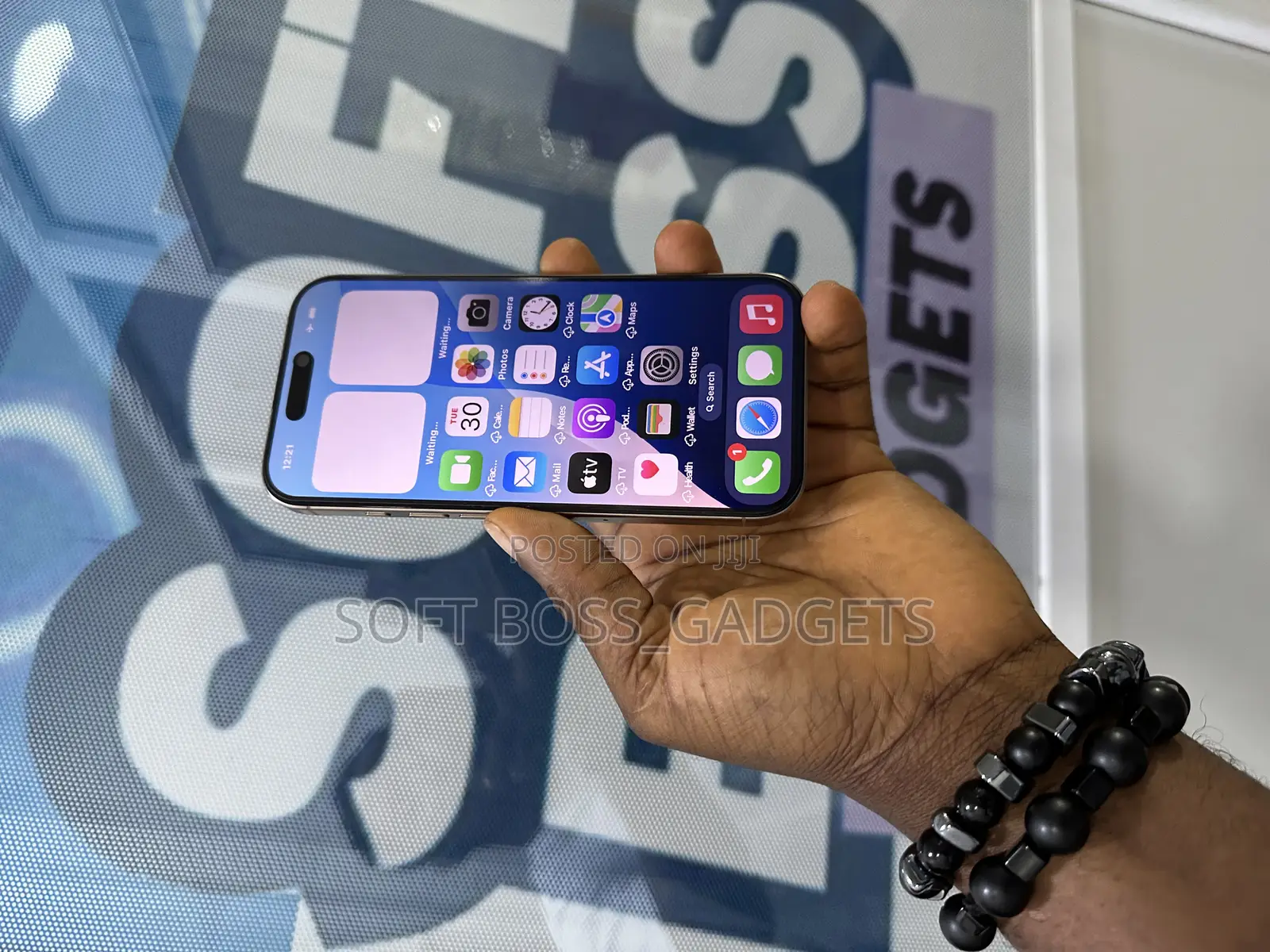 Apple iPhone 16 Pro 128 GB Gold