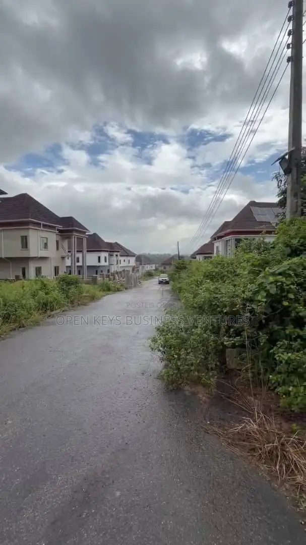 450sqm Residential Plot in an Estate