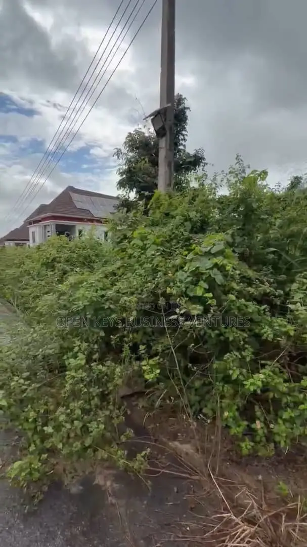 450sqm Residential Plot in an Estate