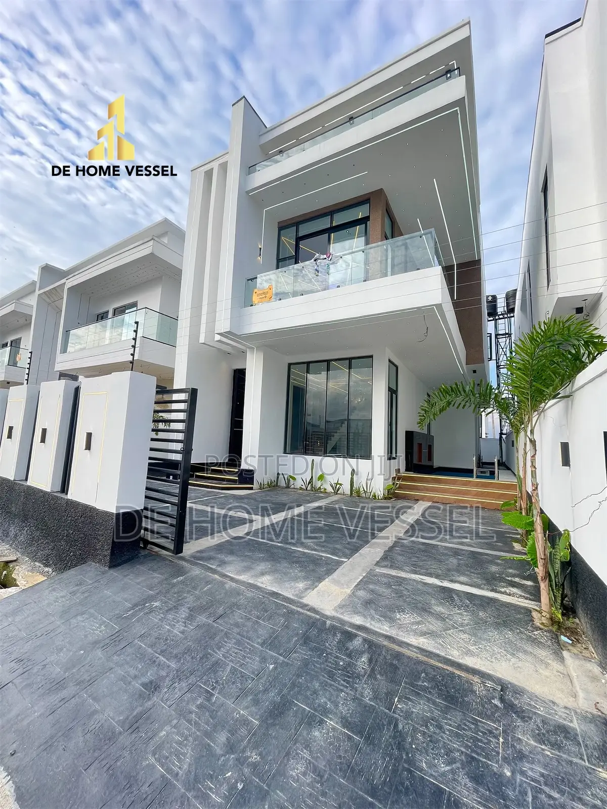 4bdrm Duplex in Ajah for sale