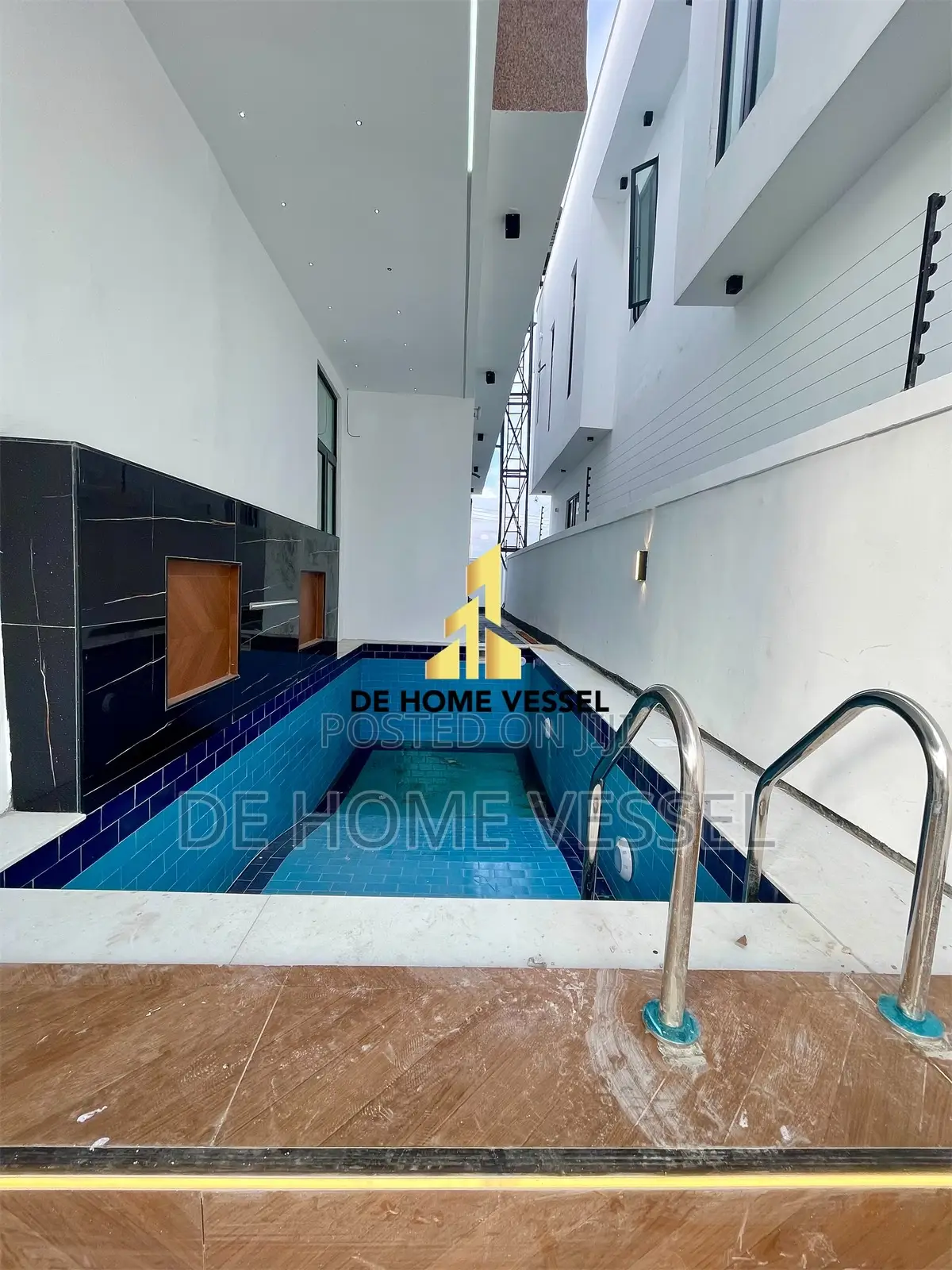 4bdrm Duplex in Ajah for sale