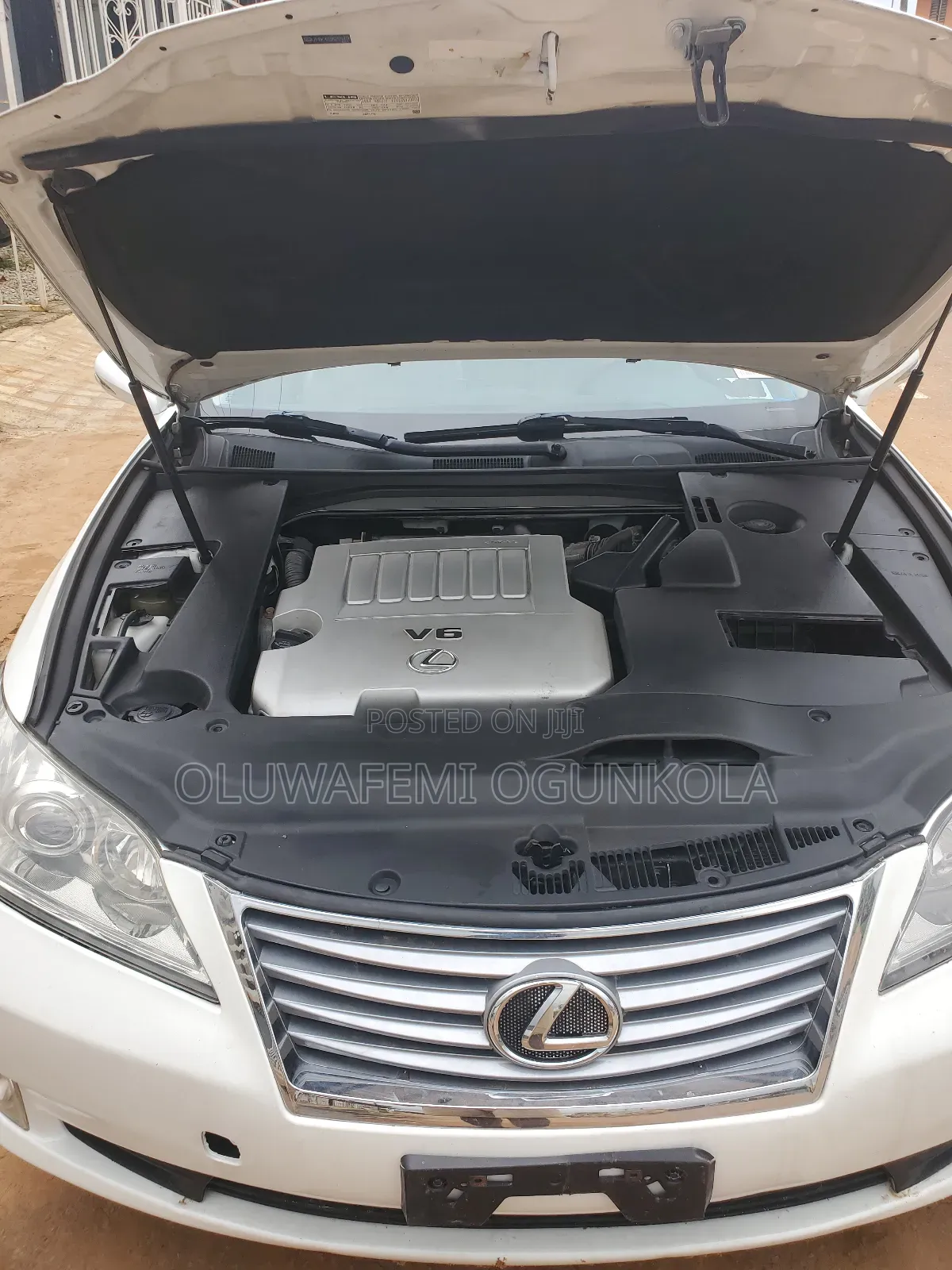 Lexus ES 2010 White