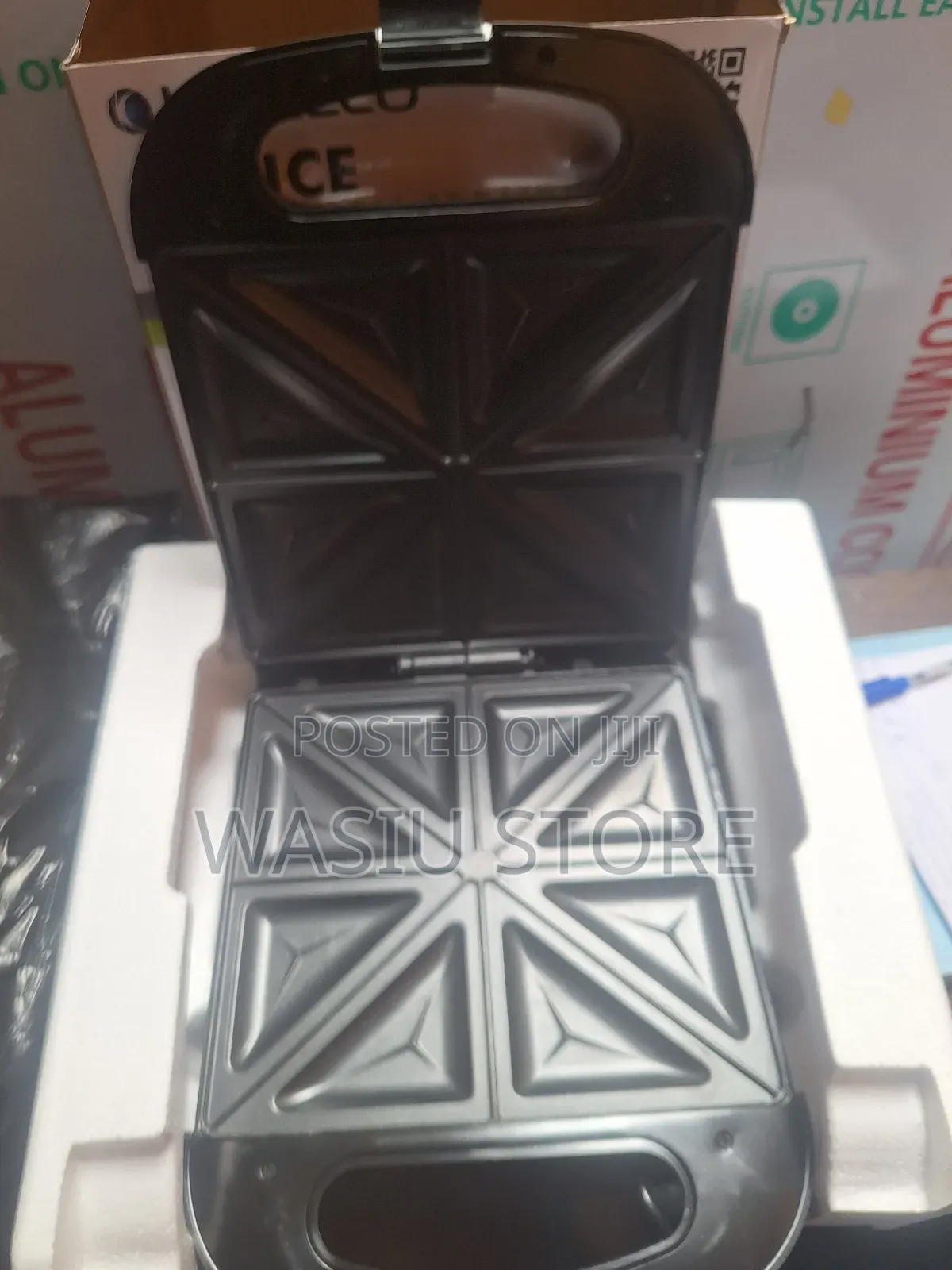 Kn-617 4-Slice Sandwich Maker