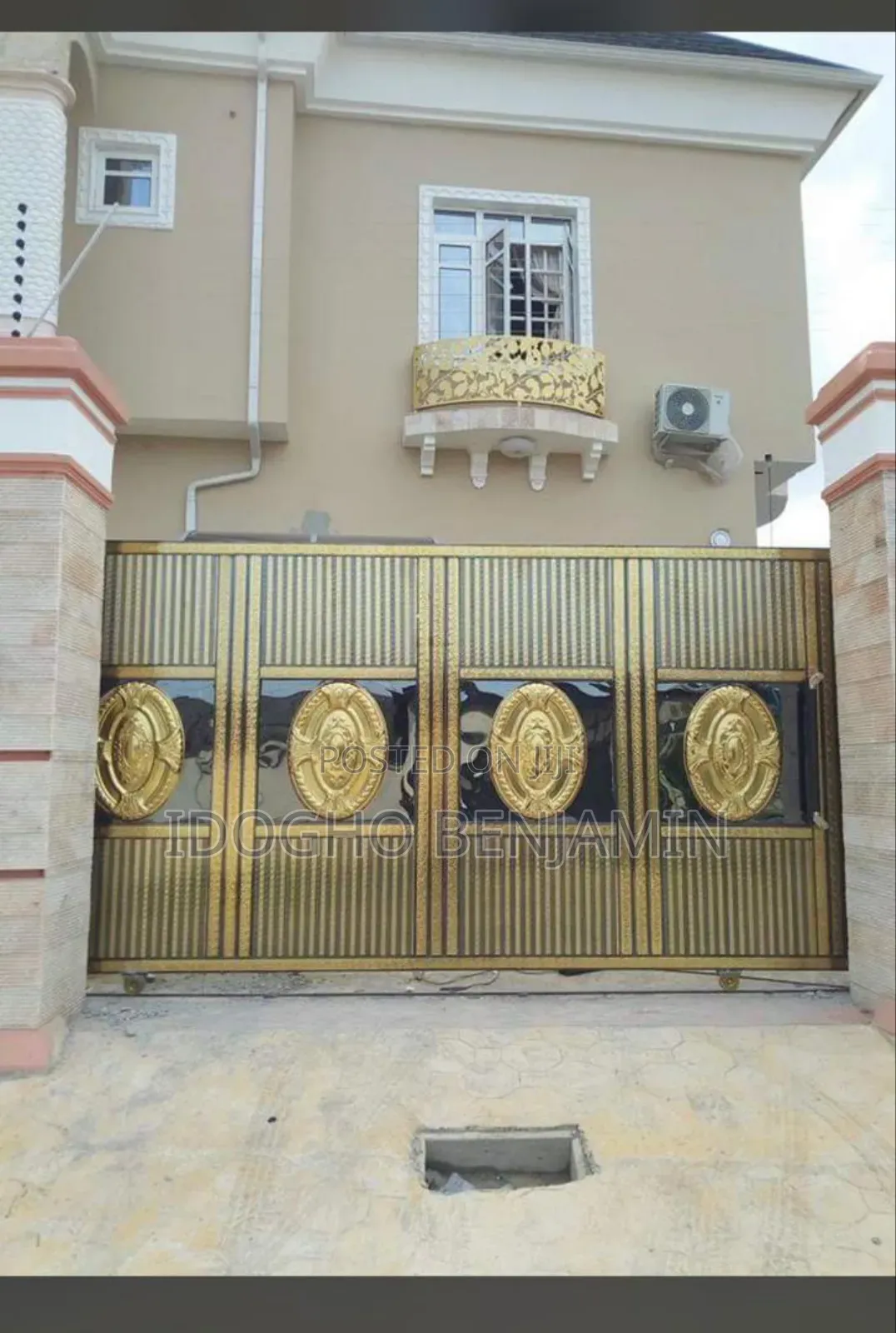 Luxury Gold Plated Sliding Gate