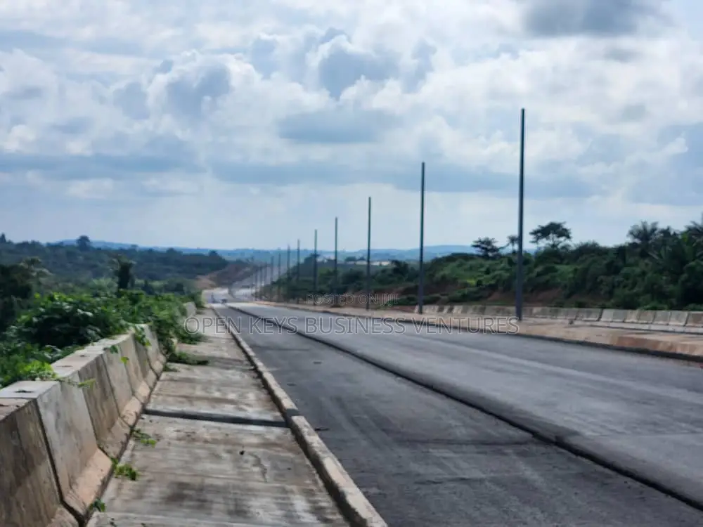 200 Acres on Circular Road in Ibadan