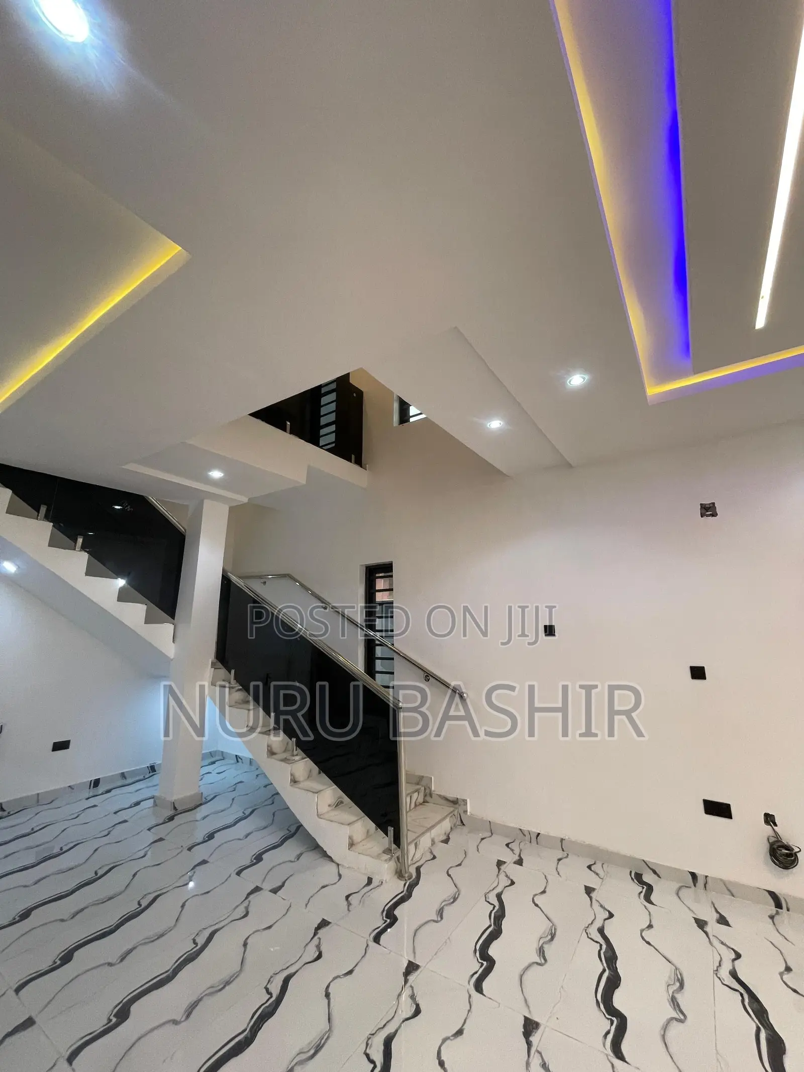 Furnished 5bdrm Duplex in Oluyole Estate for sale