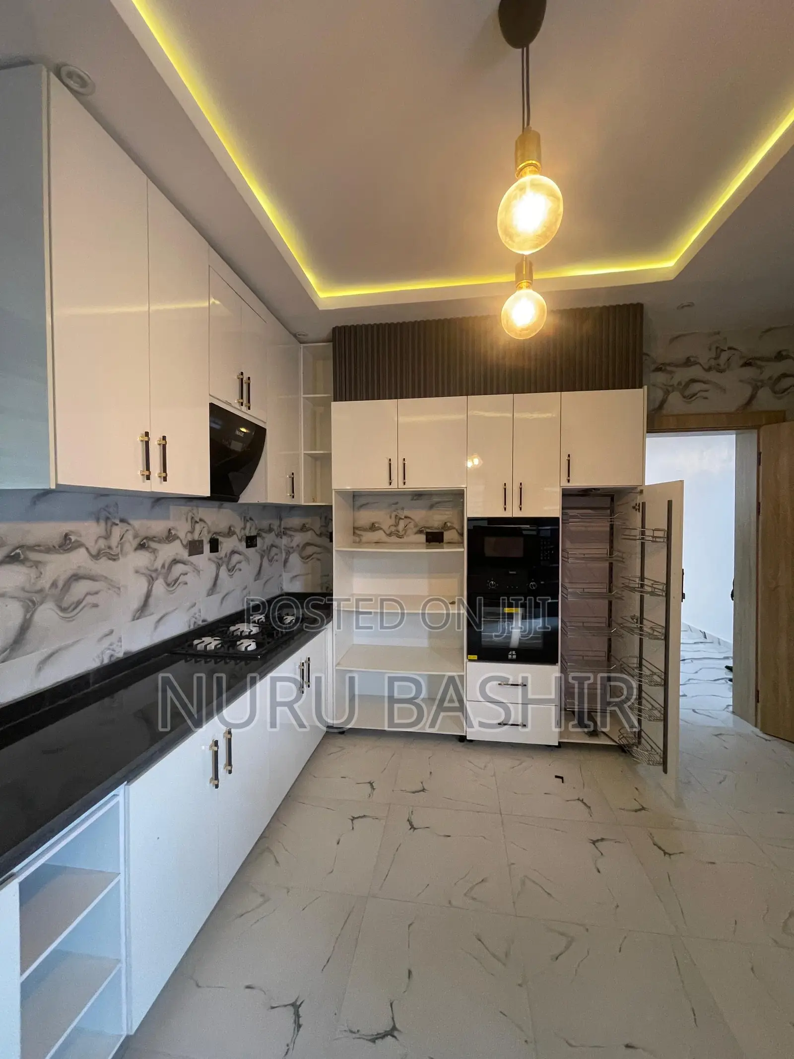Furnished 5bdrm Duplex in Oluyole Estate for sale
