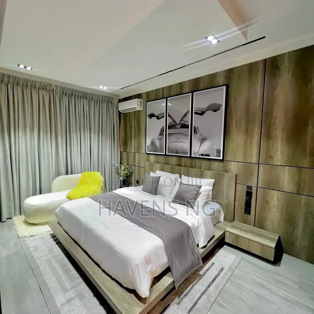Luxury 3 Bedroom Apartment With Private Lounge and Swimming Pool.