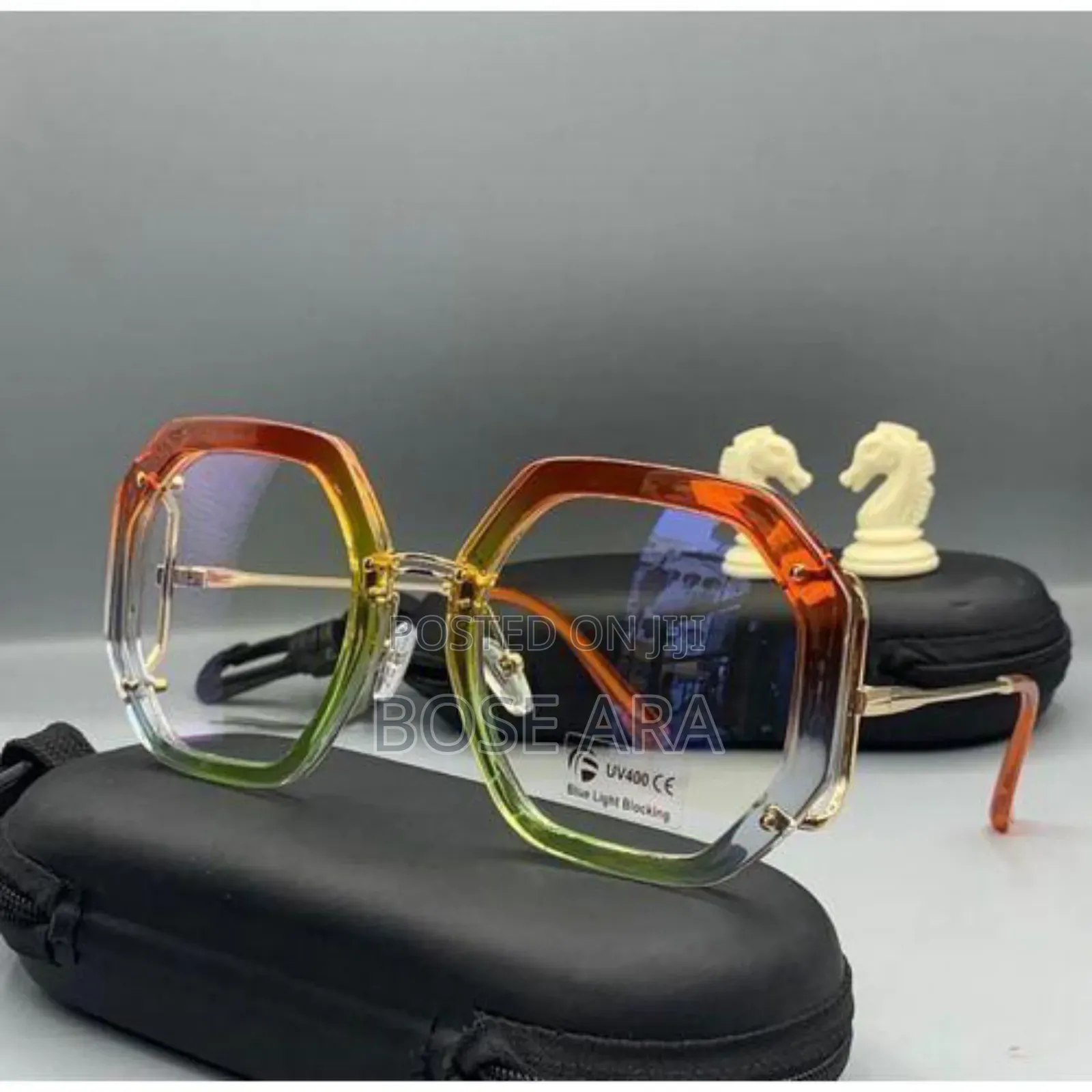 Uniquely Stylish Women Eye Glasses