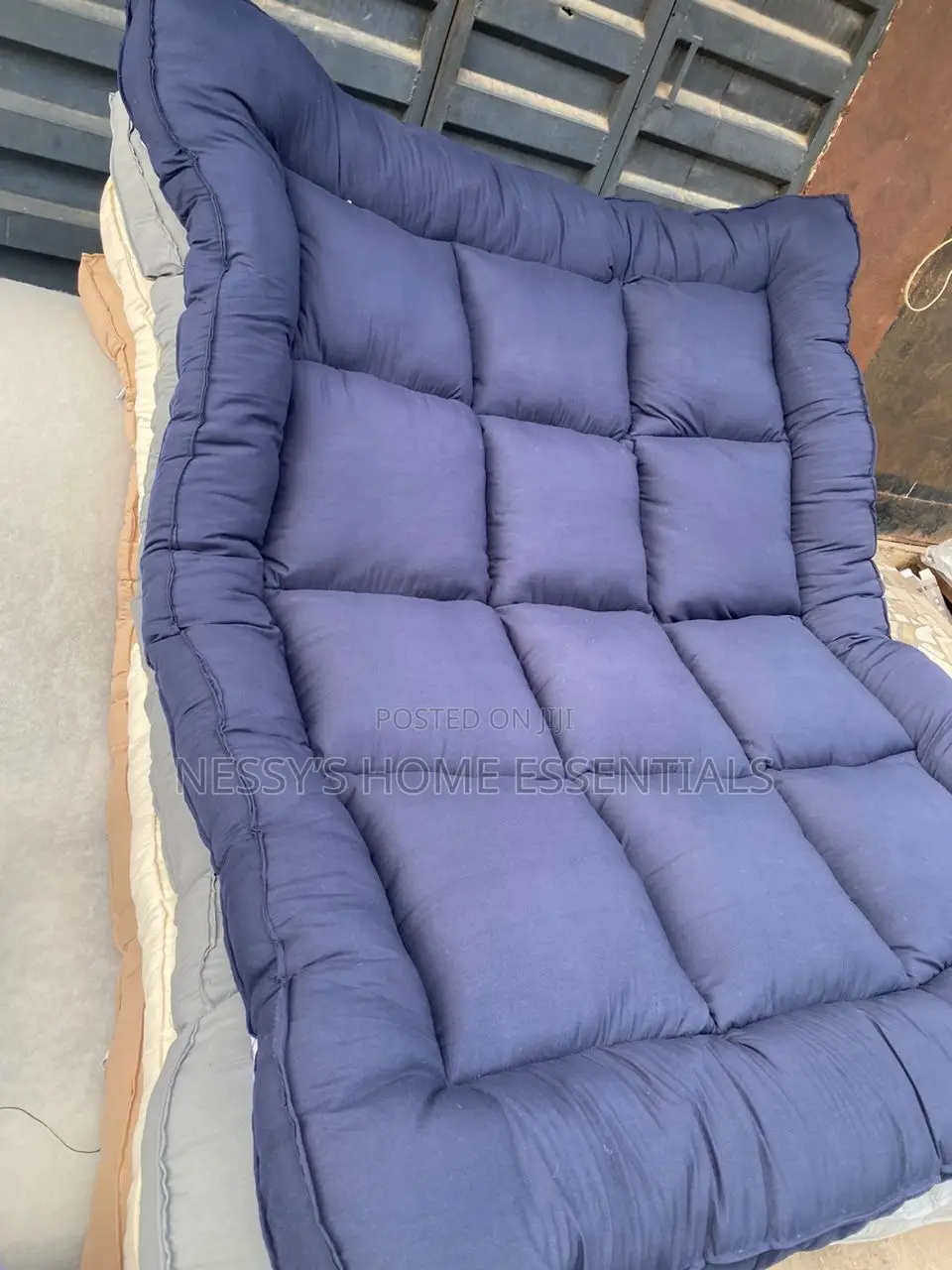 5inches Thick Fluffy Mattress Topper (6/6)