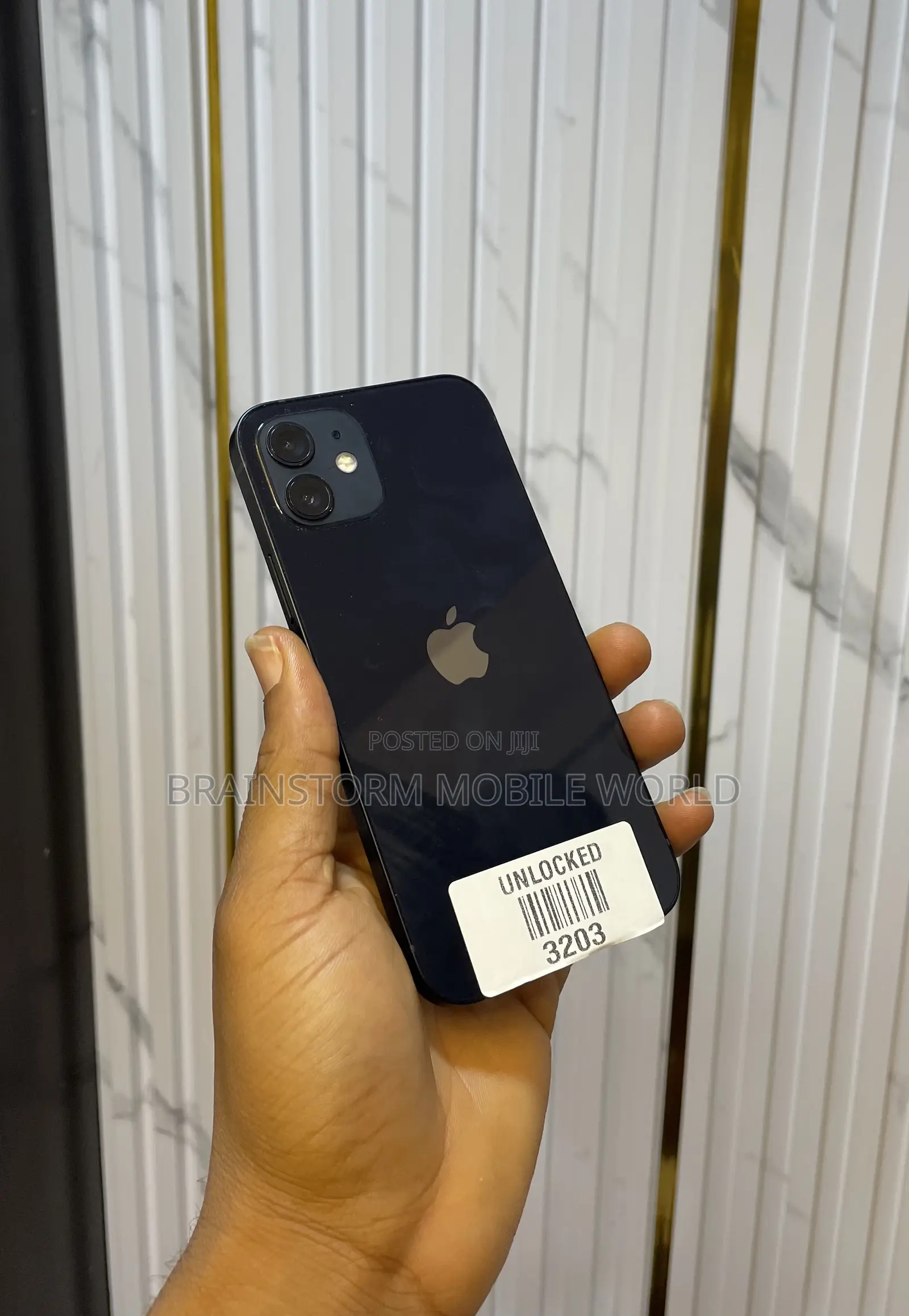 Apple iPhone 12 64 GB Black