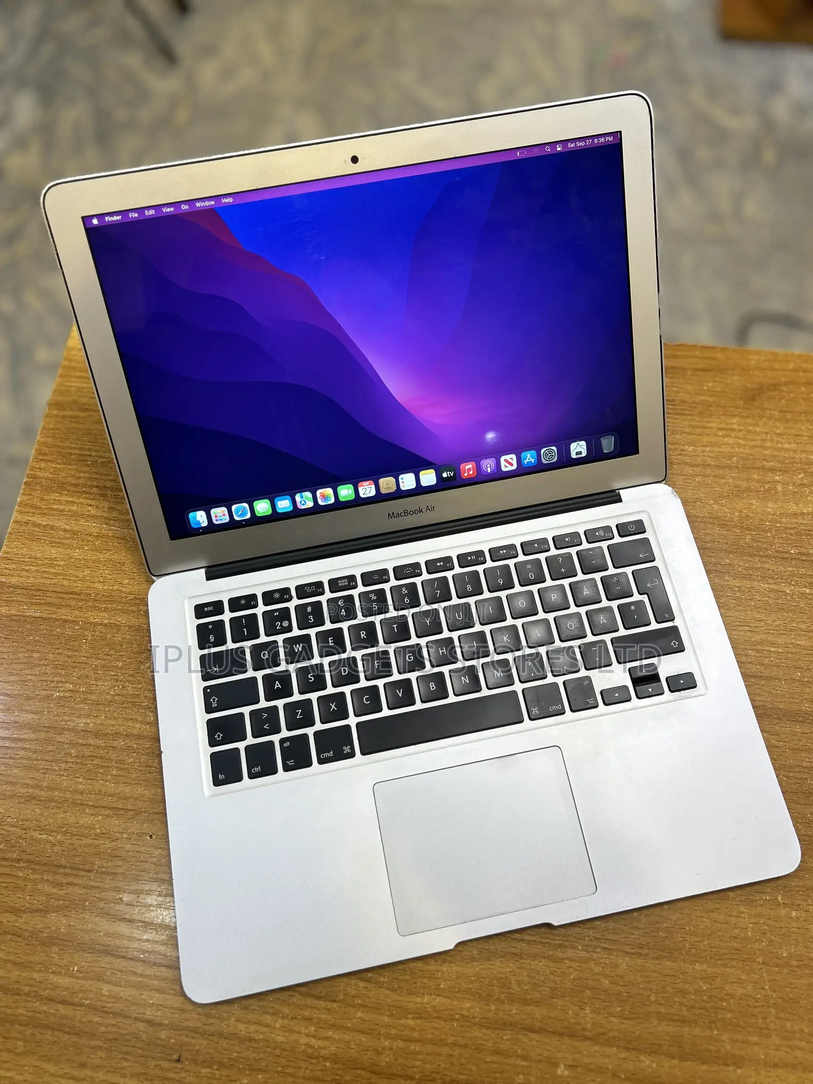Laptop Apple MacBook Air 2017 8GB Intel Core I5 SSD 128GB