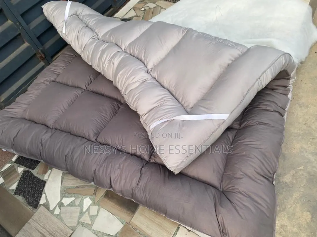 Fluffy Mattress Topper for Back and Body Support