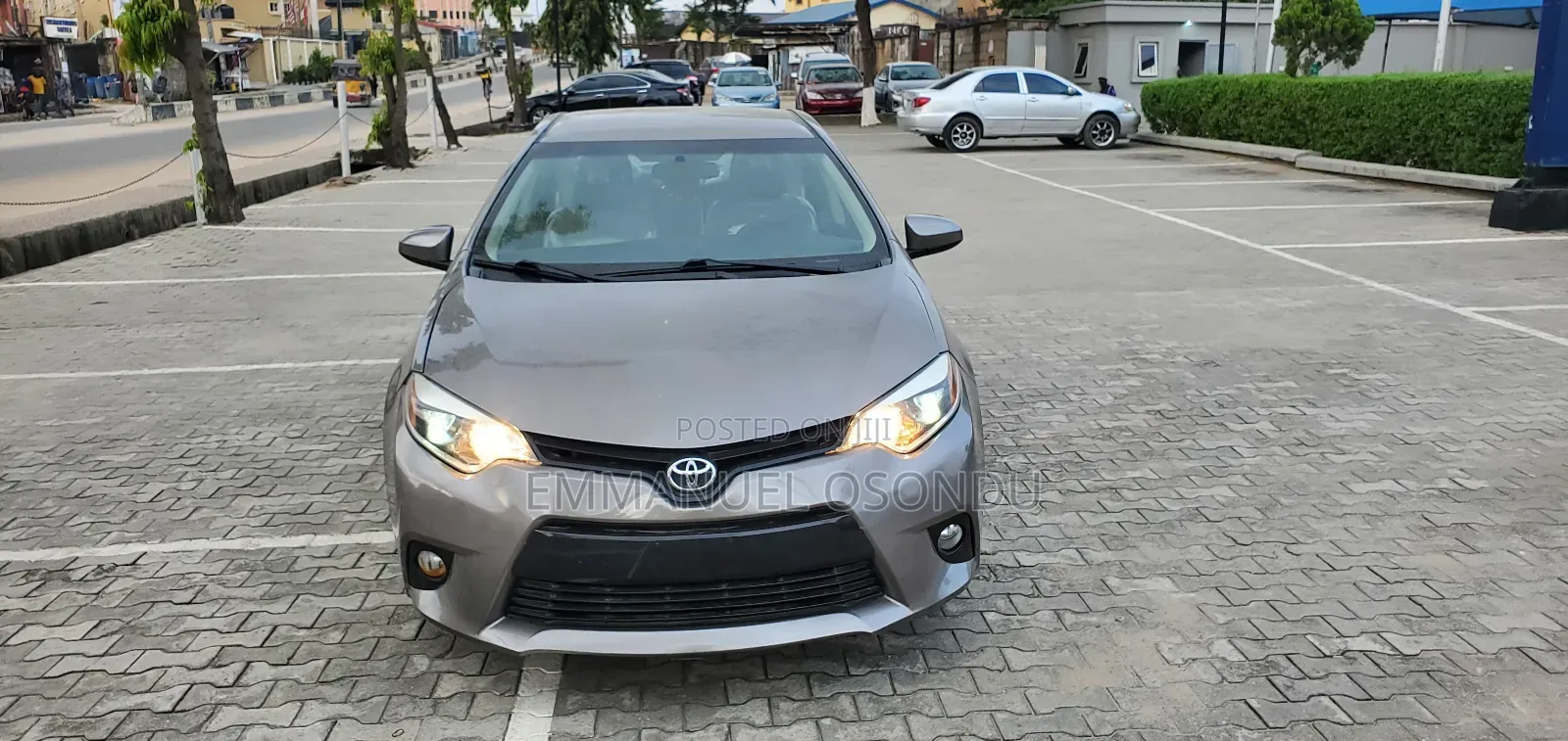 Toyota Corolla 2015 Gray