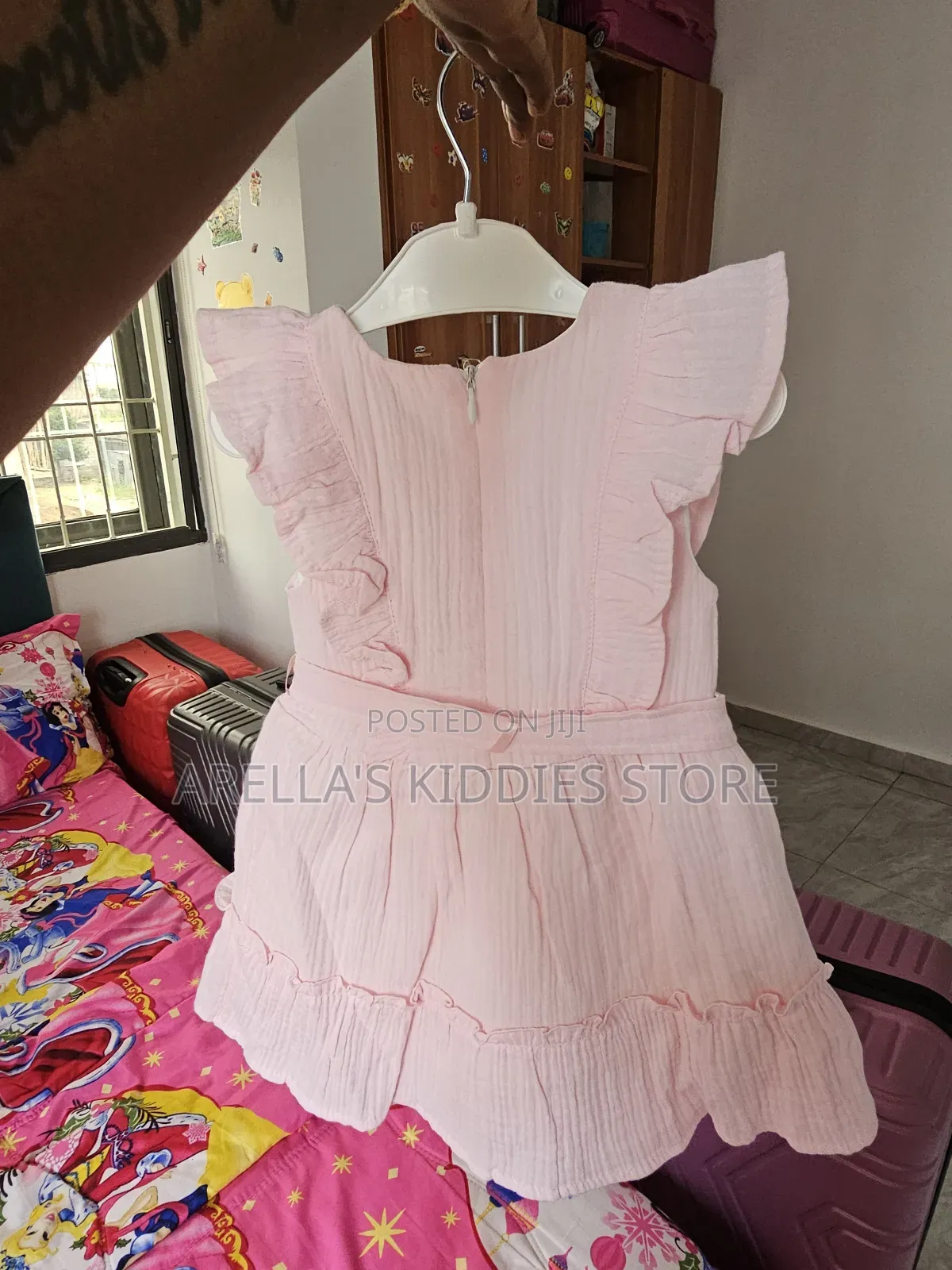 Mali-Kon Girls Gown