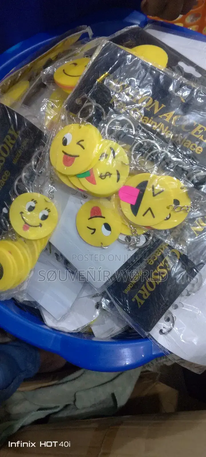 12 Pics Our Emoji Or Smile Key Rings