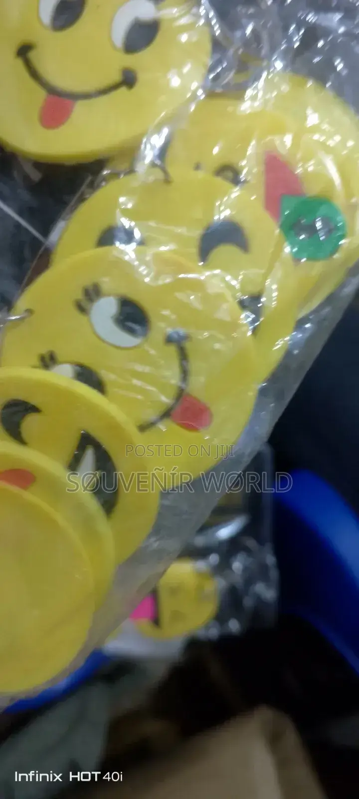 12 Pics Our Emoji Or Smile Key Rings