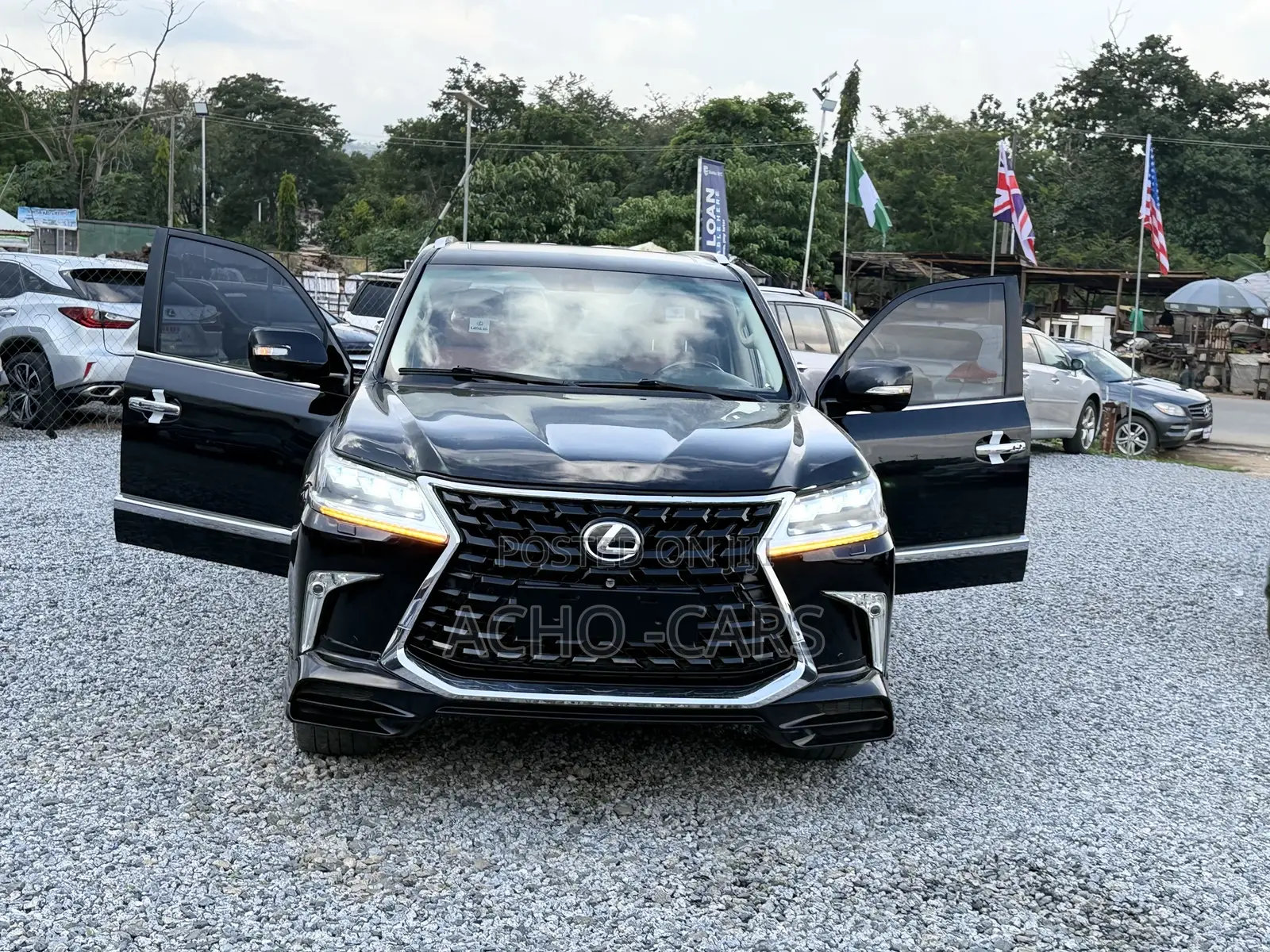 Lexus LX 570 2010 Black